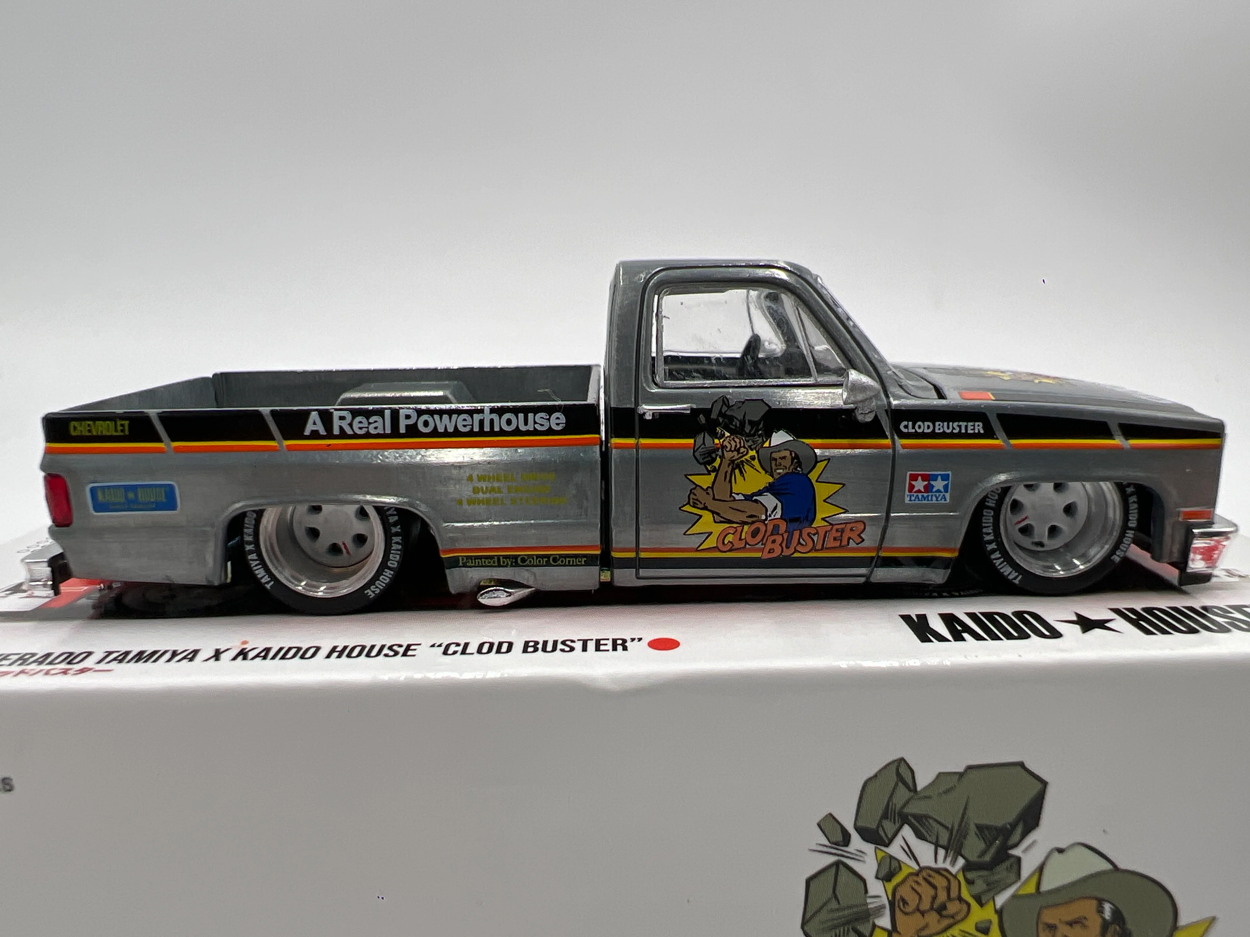 Mini GT x Kaido House #130 CHASE Chevrolet Silverado Tamiya x Kaido House Clod Buster Orange - Image 7