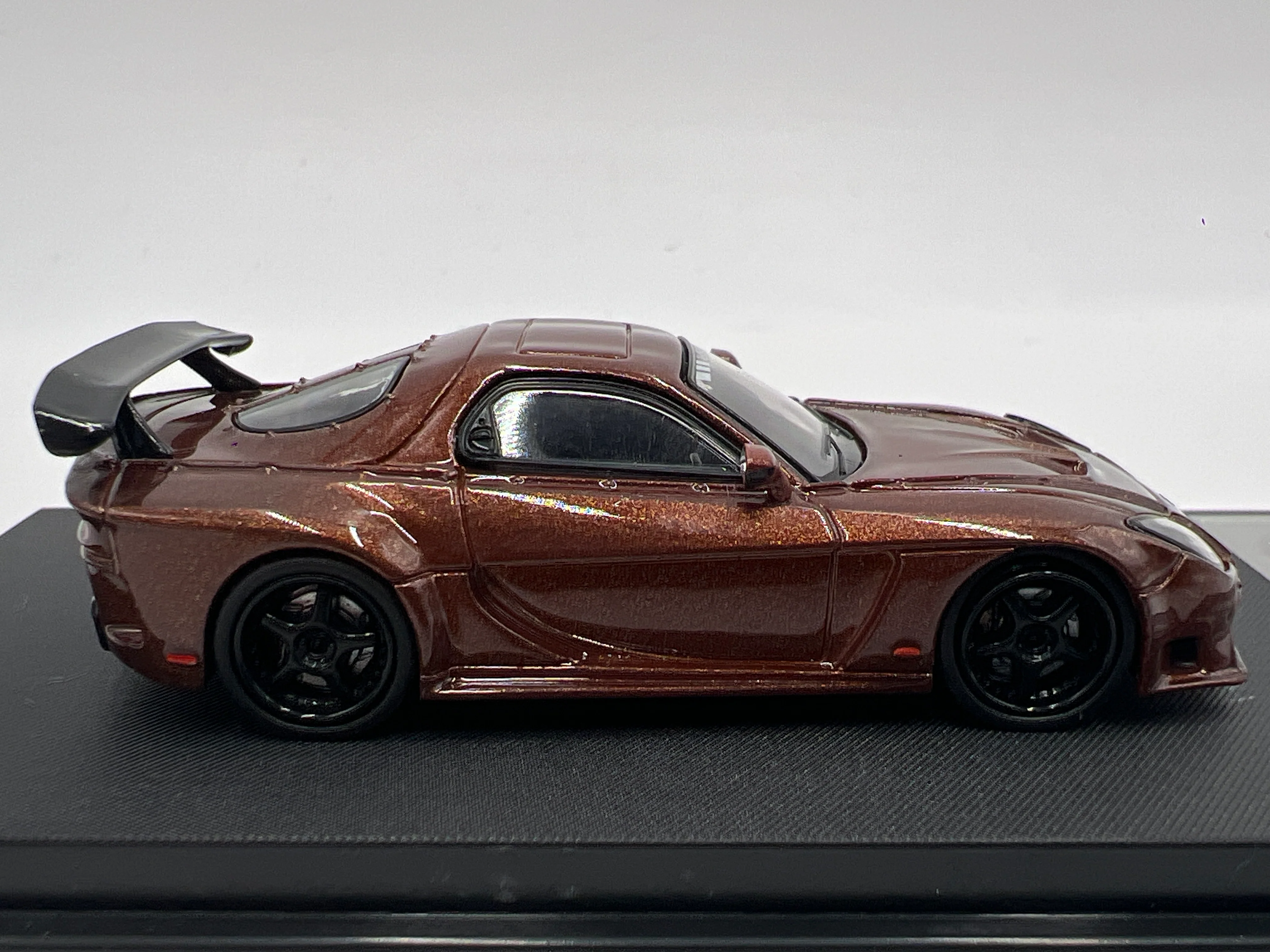 Mini Station 1/64 #189/499 VeilSide Mazda RX-7 Brown - Image 5