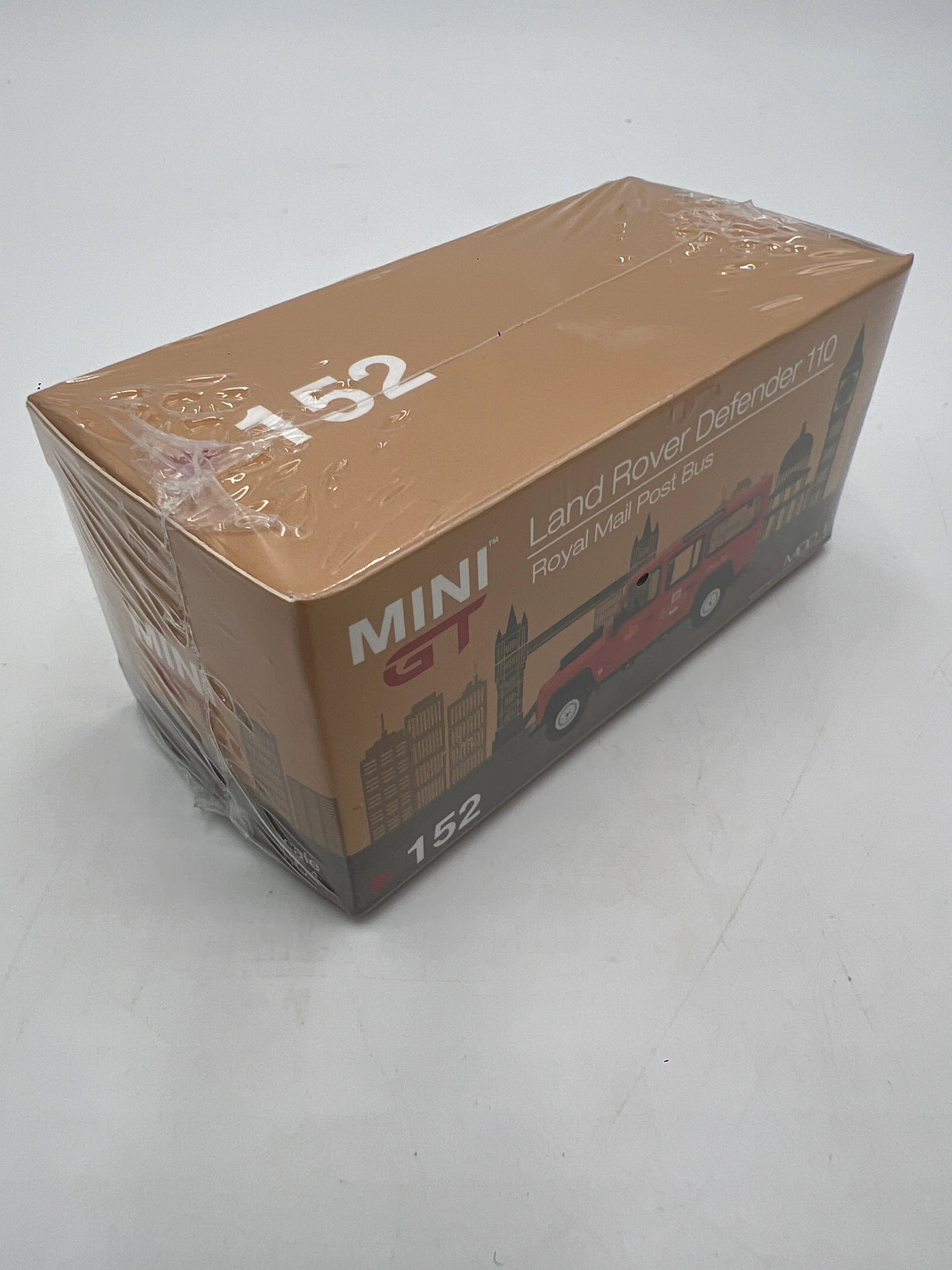 MiniGT Land Rover Defender 10 Royal Mail Post Bus Red Sealed - Image 5