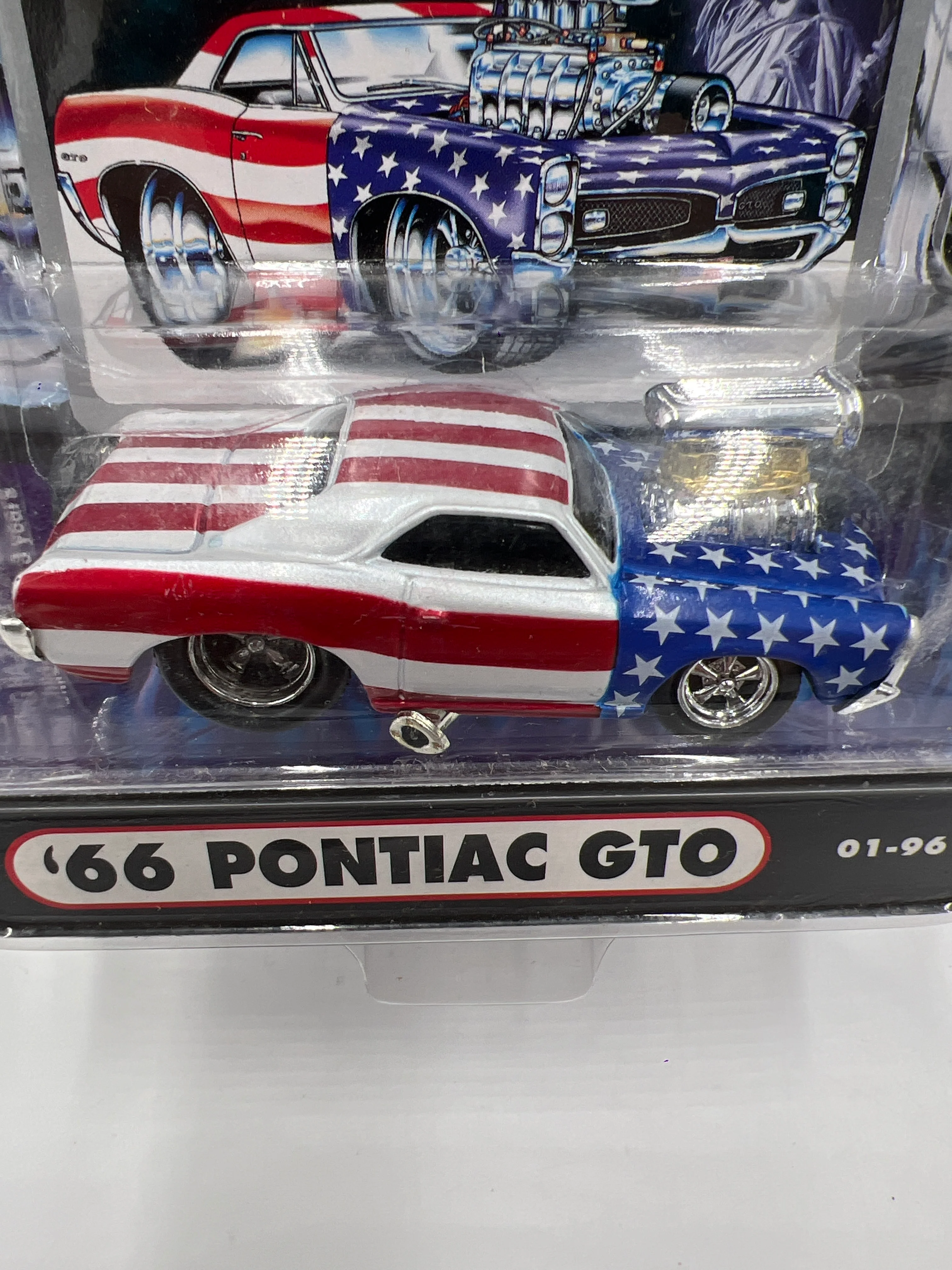 Muscle Machines September 11th, 2001 66 Pontiac GTO American Flag 01-96 222E - Image 3