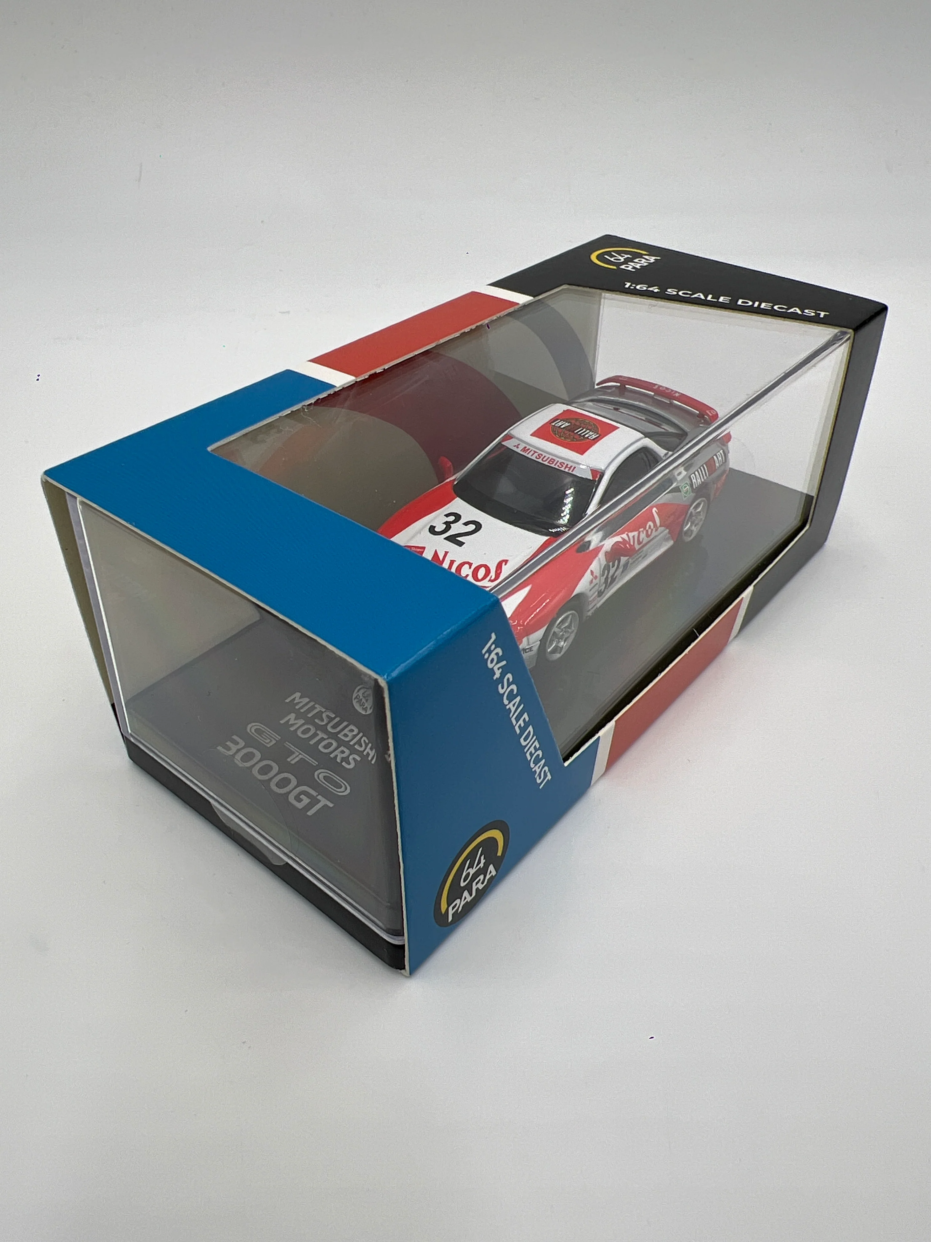Para64 1:64 Scale Diecast Mitsubishi Motors Mitsubishi 3000GT GTO White/Red Nicos - Image 4