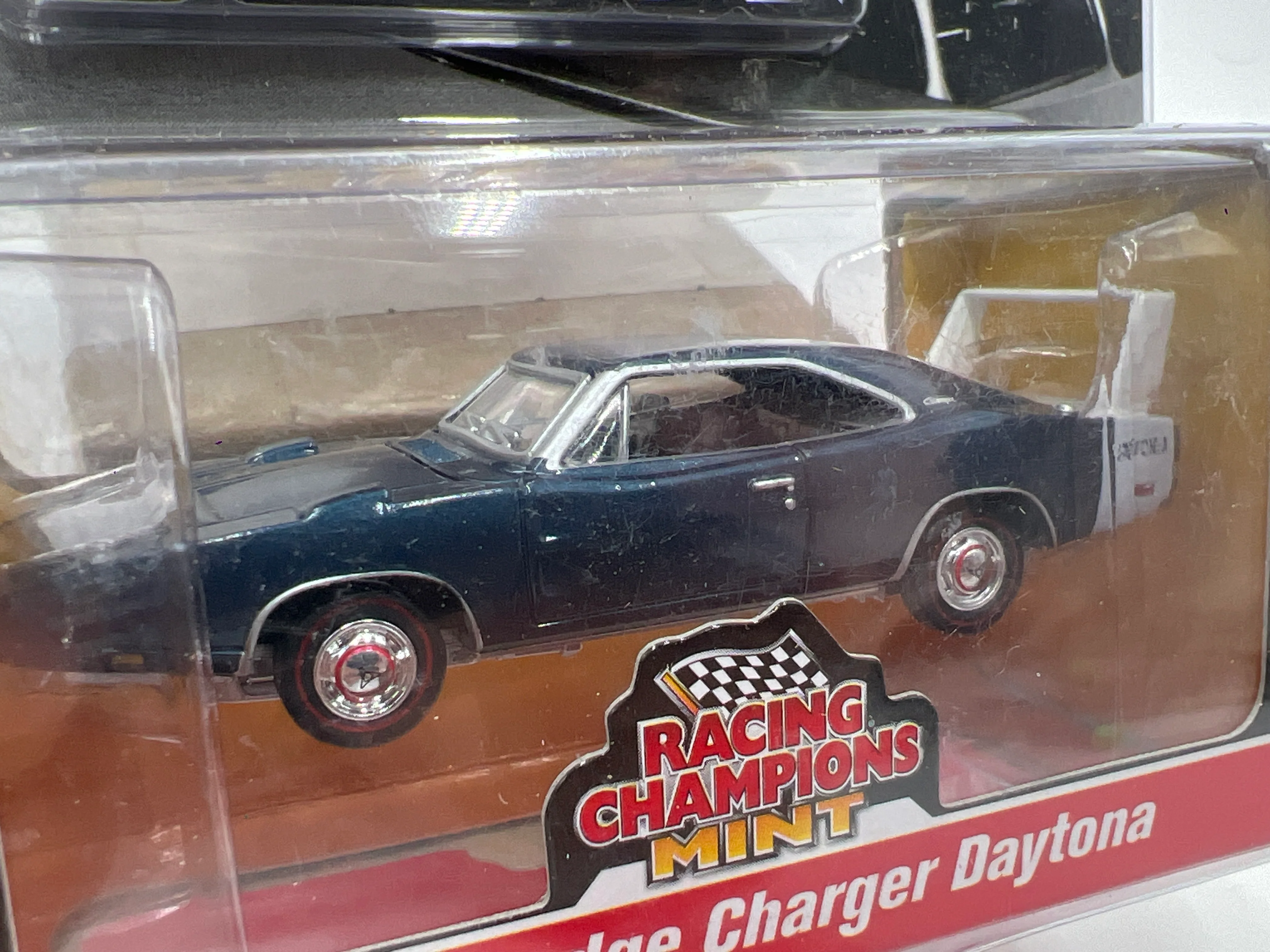 2016 Racing Champions Mint #1 1969 Dodge Charger Daytona Blue 180i - Image 2