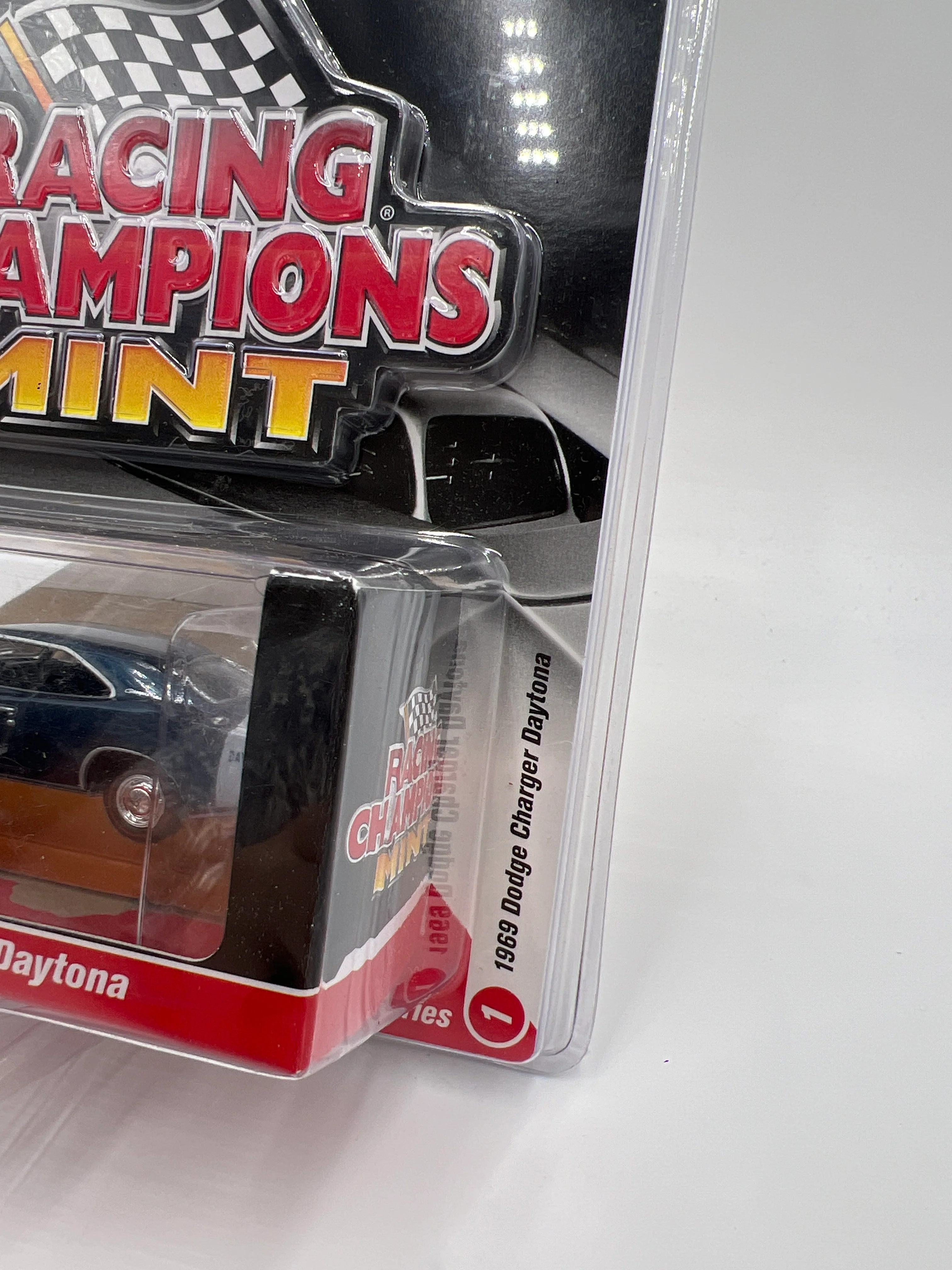 2016 Racing Champions Mint #1 1969 Dodge Charger Daytona Blue 180i - Image 3