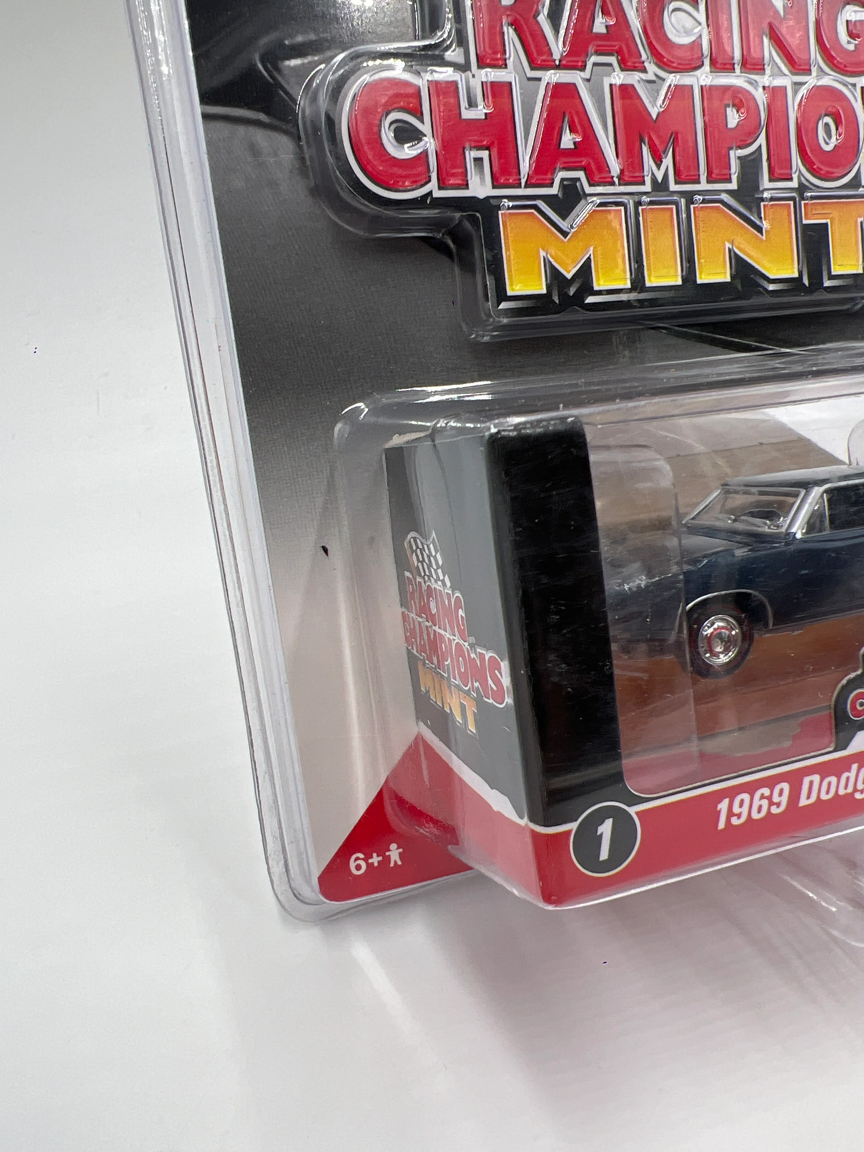 2016 Racing Champions Mint #1 1969 Dodge Charger Daytona Blue 180i - Image 4