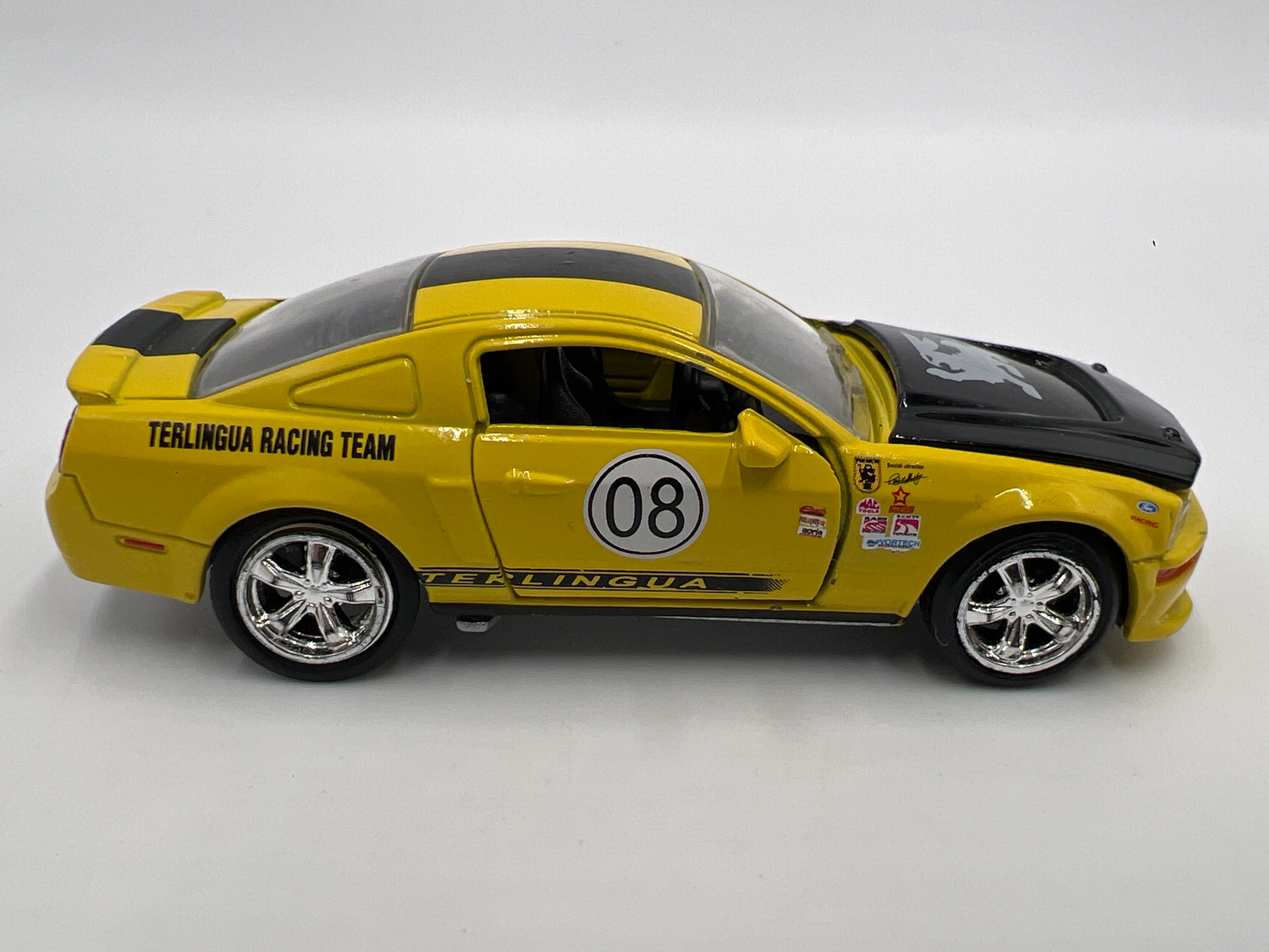 2010 Shelby Collectibles 1/64 10 Car Set Exclusive 1/5000 Loose 2008 Shelby Terlingua Mustang Yellow - Image 4