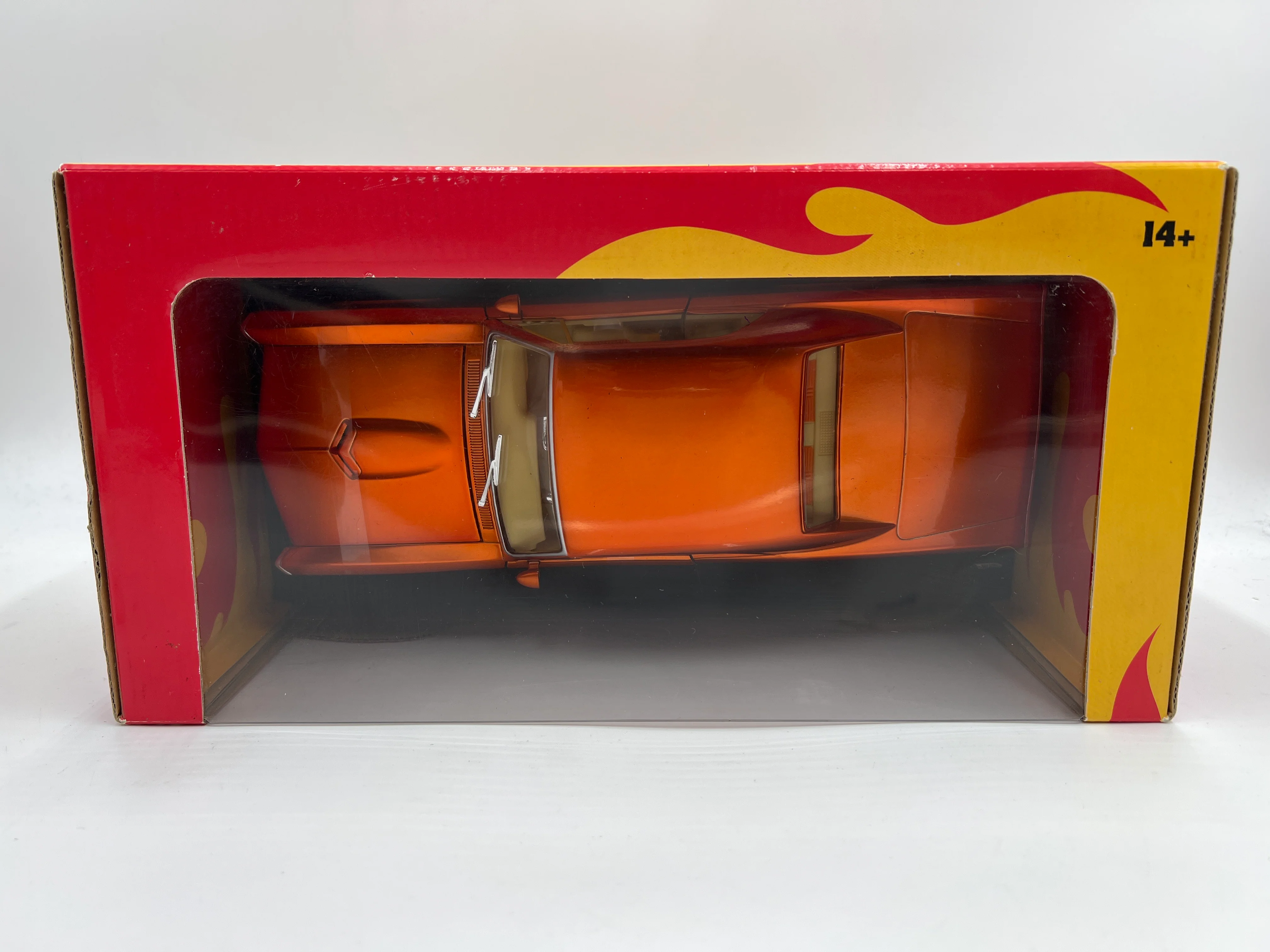 Hot Wheels 1:18 Classics Limited Edition 66 Pontiac GTO Orange - Image 5