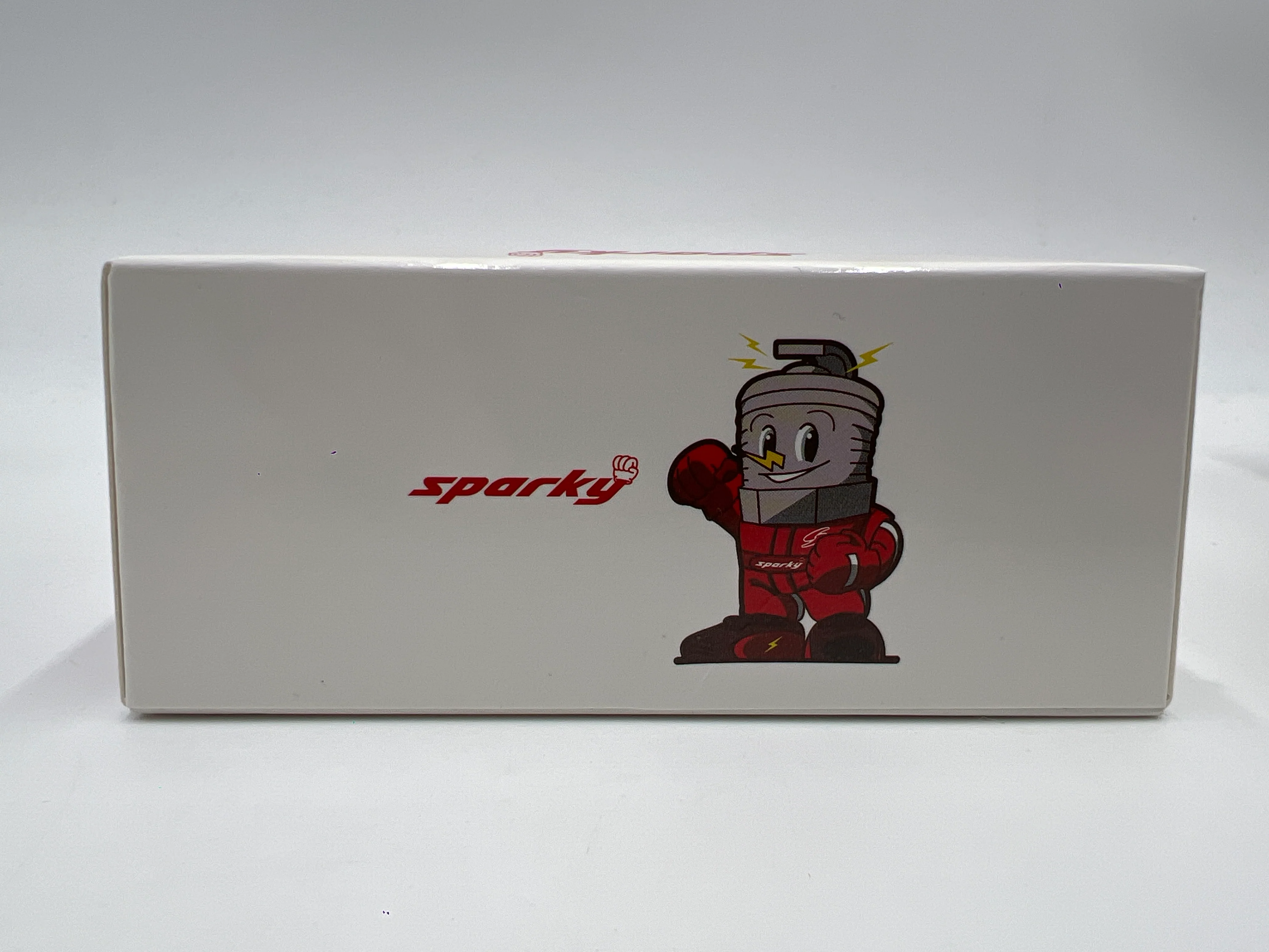 Sparky 1/64 Formula 1 Oracle Red Bull Racing RB18 2022 Sergio Perez - Image 6