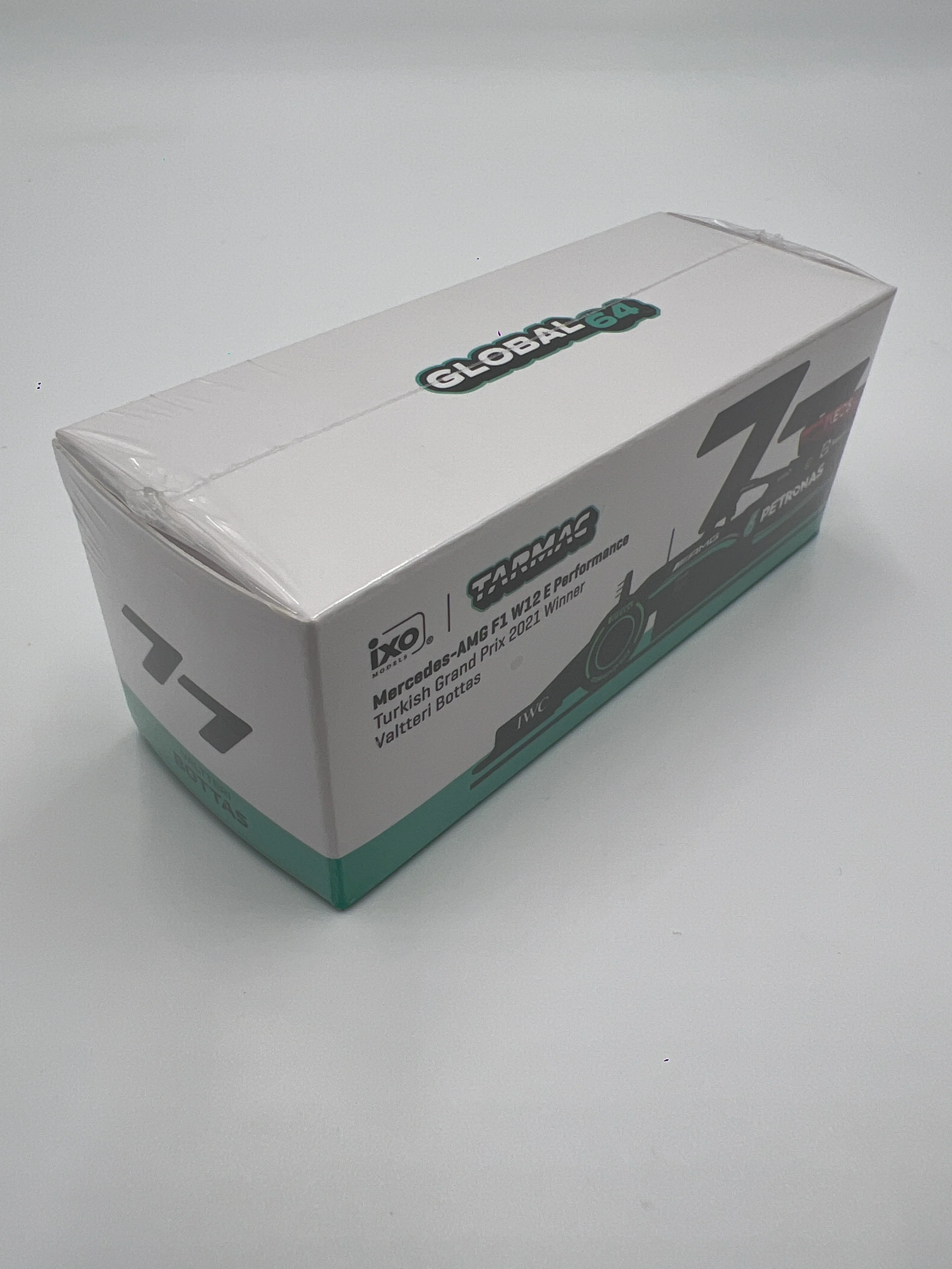 Tarmac Works Global64 IXO Models Valtteri Bottas Mercedes-AMG F1 W12 E Performance Turkish Grand Prix 2021 Winner Sealed - Image 4
