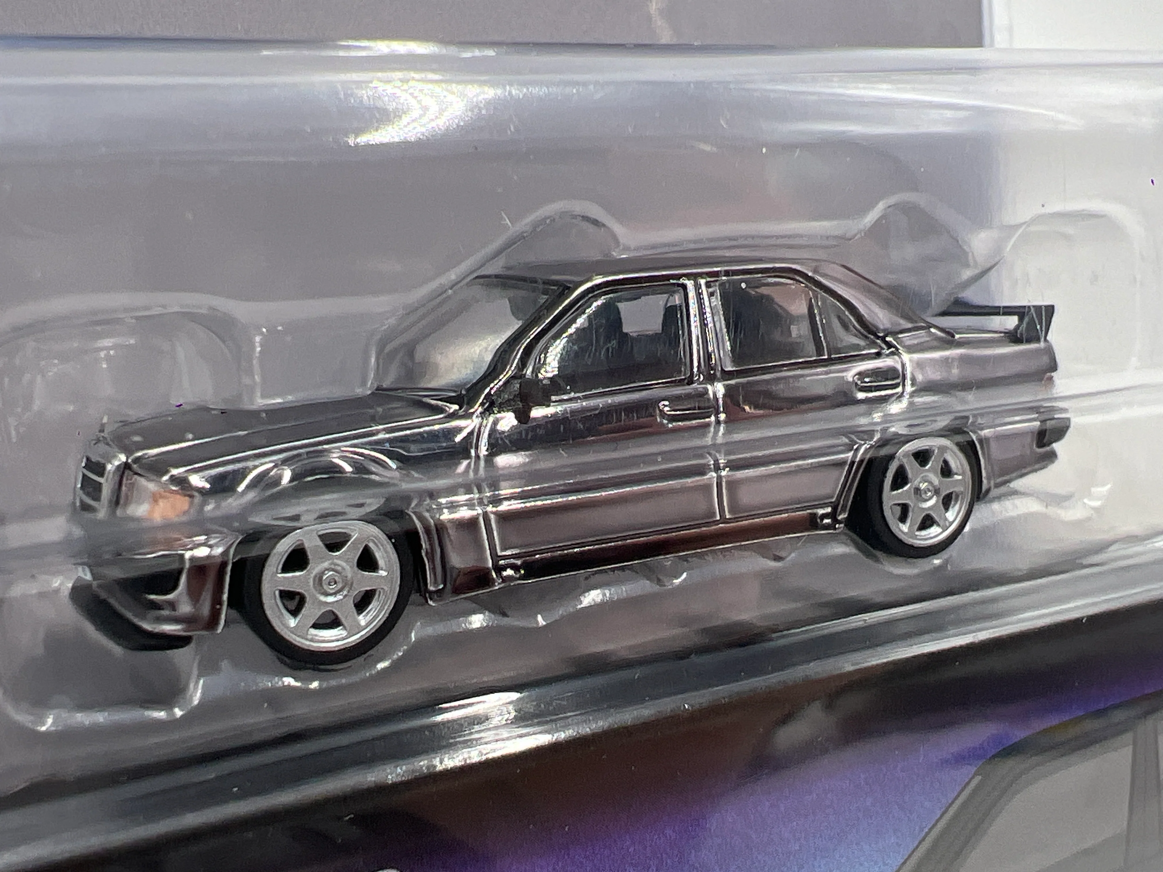 Tarmac Works x Global 64 Mijo Exclusives CHASE Mercedes-Benz 190 E 2.5-16 EVO 1 - Image 2