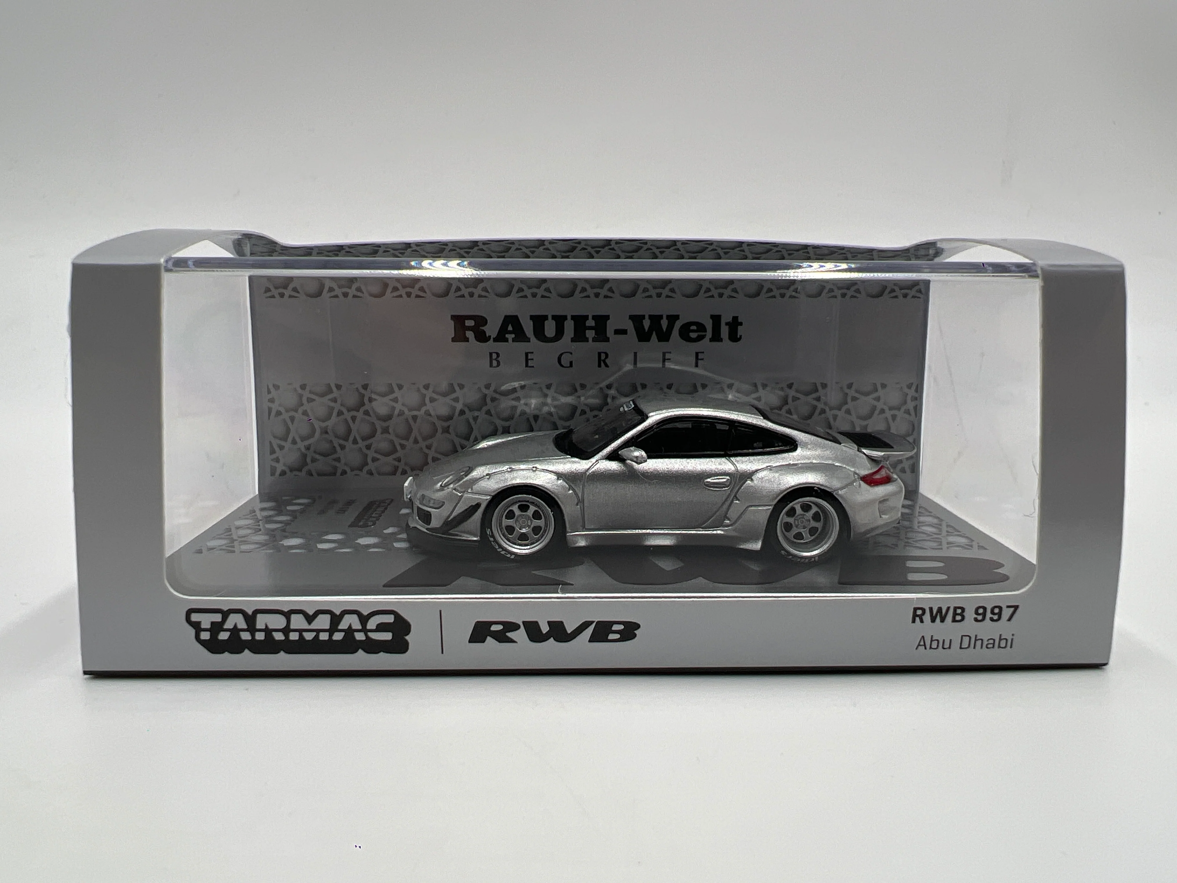 Tarmac Works x Hobby 64 Porsche RWB 997 Abu Dhabi Silver - Image 8