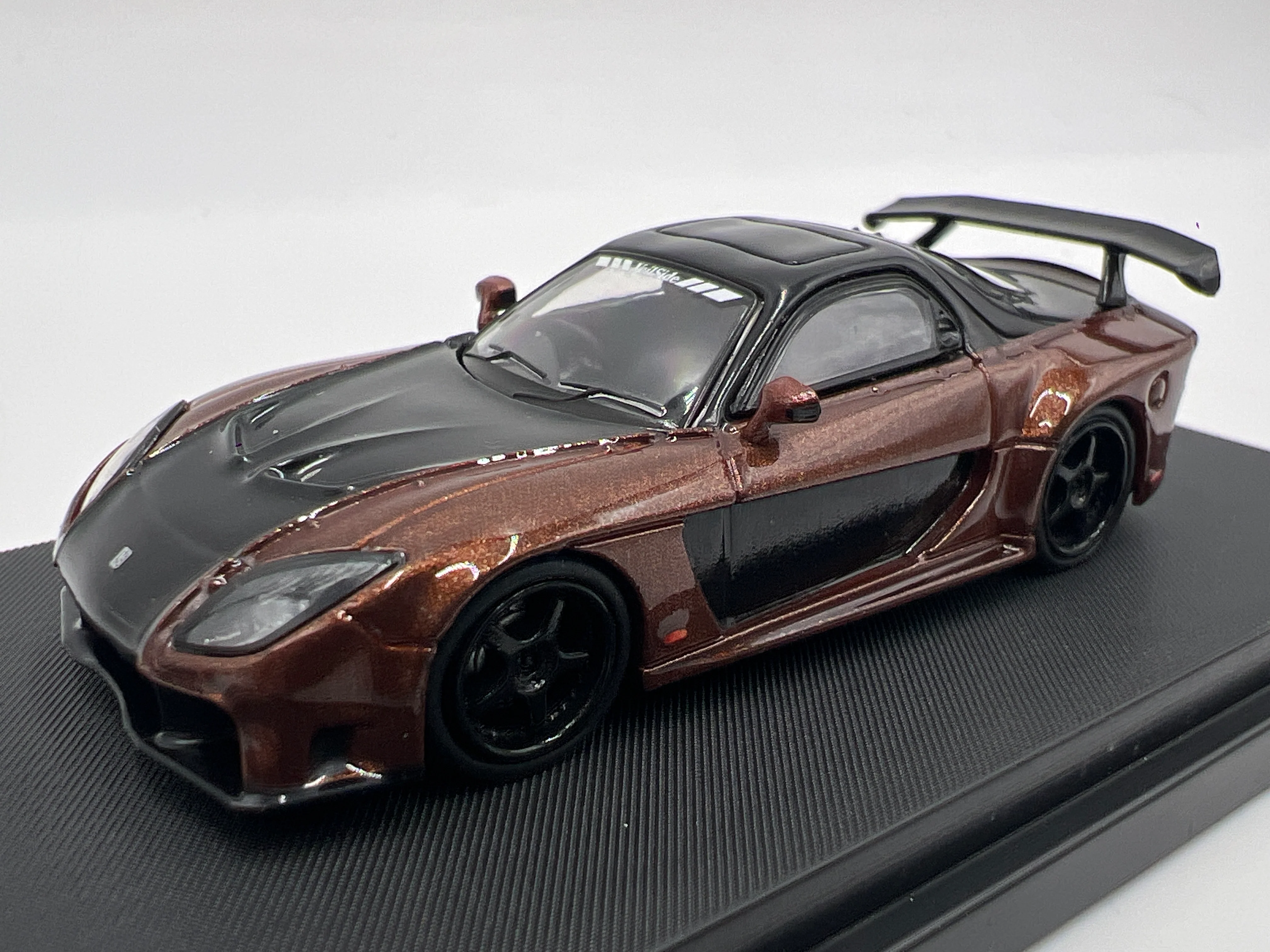 Mini Station 1/64 #97/499 VeilSide Mazda RX-7 Brown/Black - Image 2