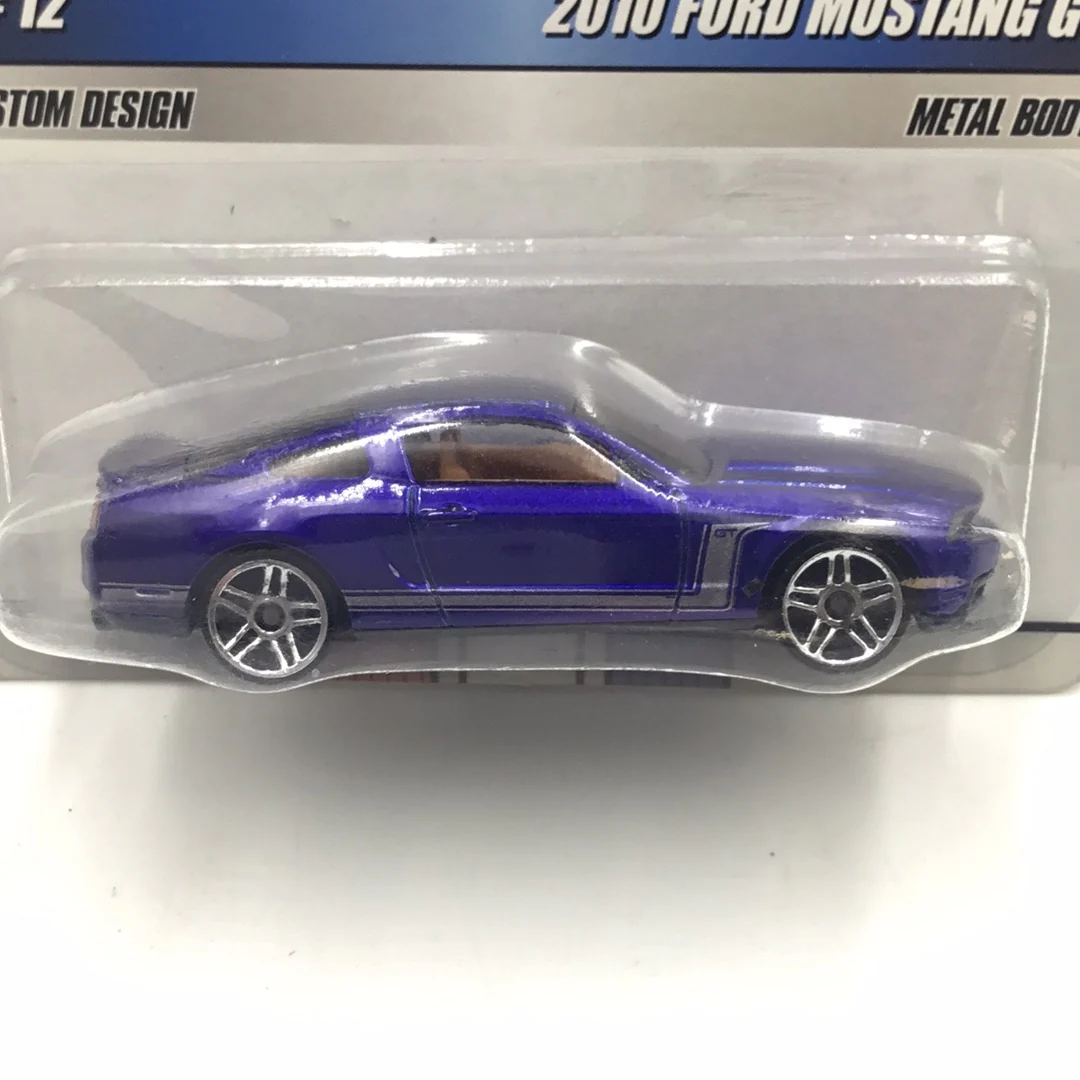 hot wheels Mustang Mania 1 of 12 2010 Ford Mustang GT W/Protector - Image 2