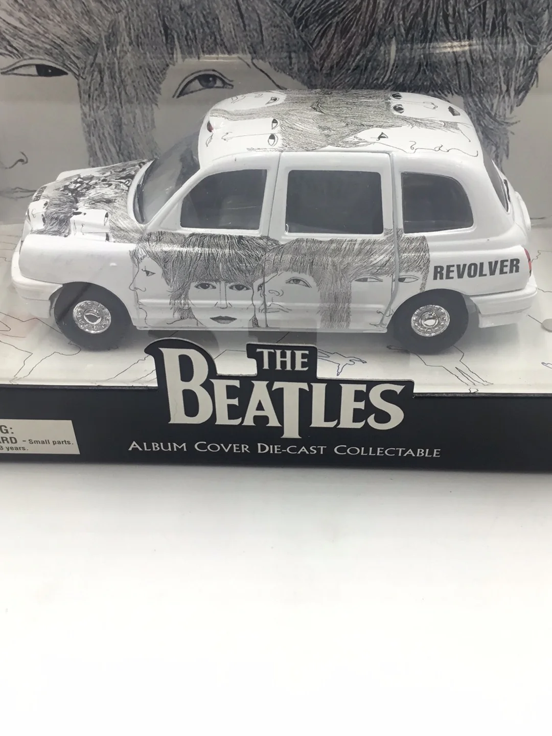 Corgi The Beatles Revolver - Image 2