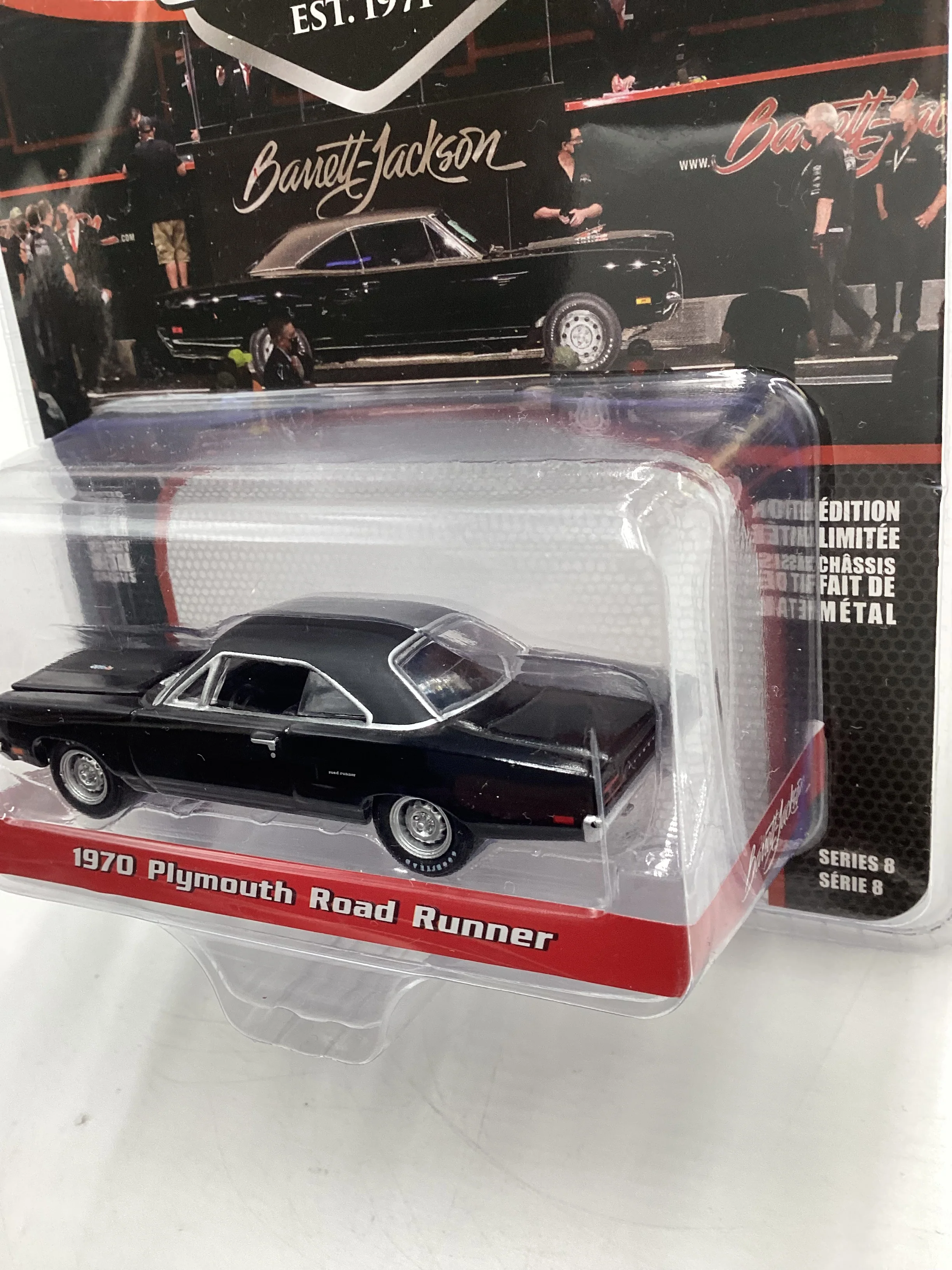 Greenlight 50th Anniversary Barrett-Jackson Series 8 1970 Plymouth Road Runner Black 180G - Image 4