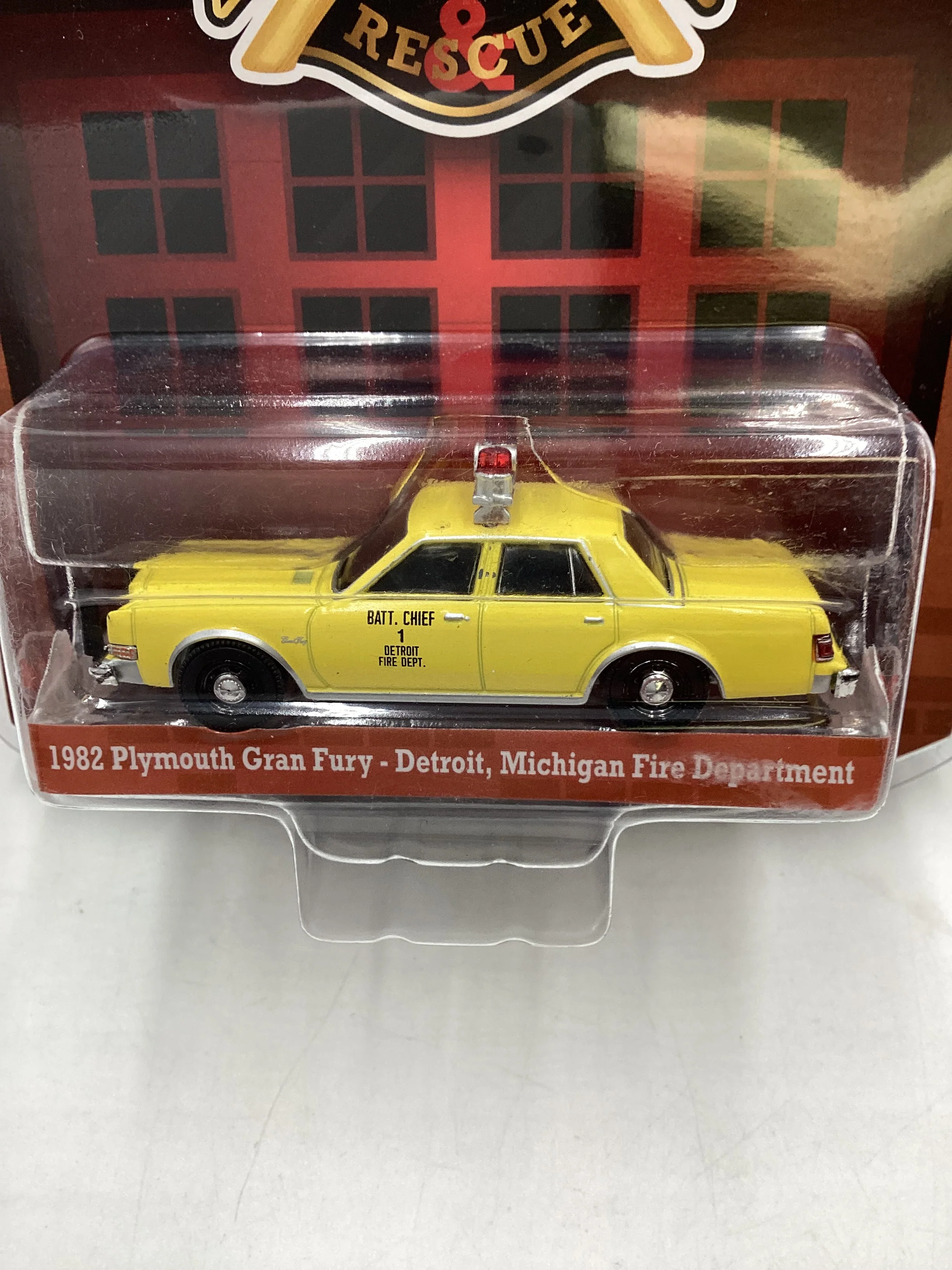 Greenlight Fire and Rescue Series 2 1982 Plymouth Gran Fury Detroit Michigan Fire Department 181i - Image 2