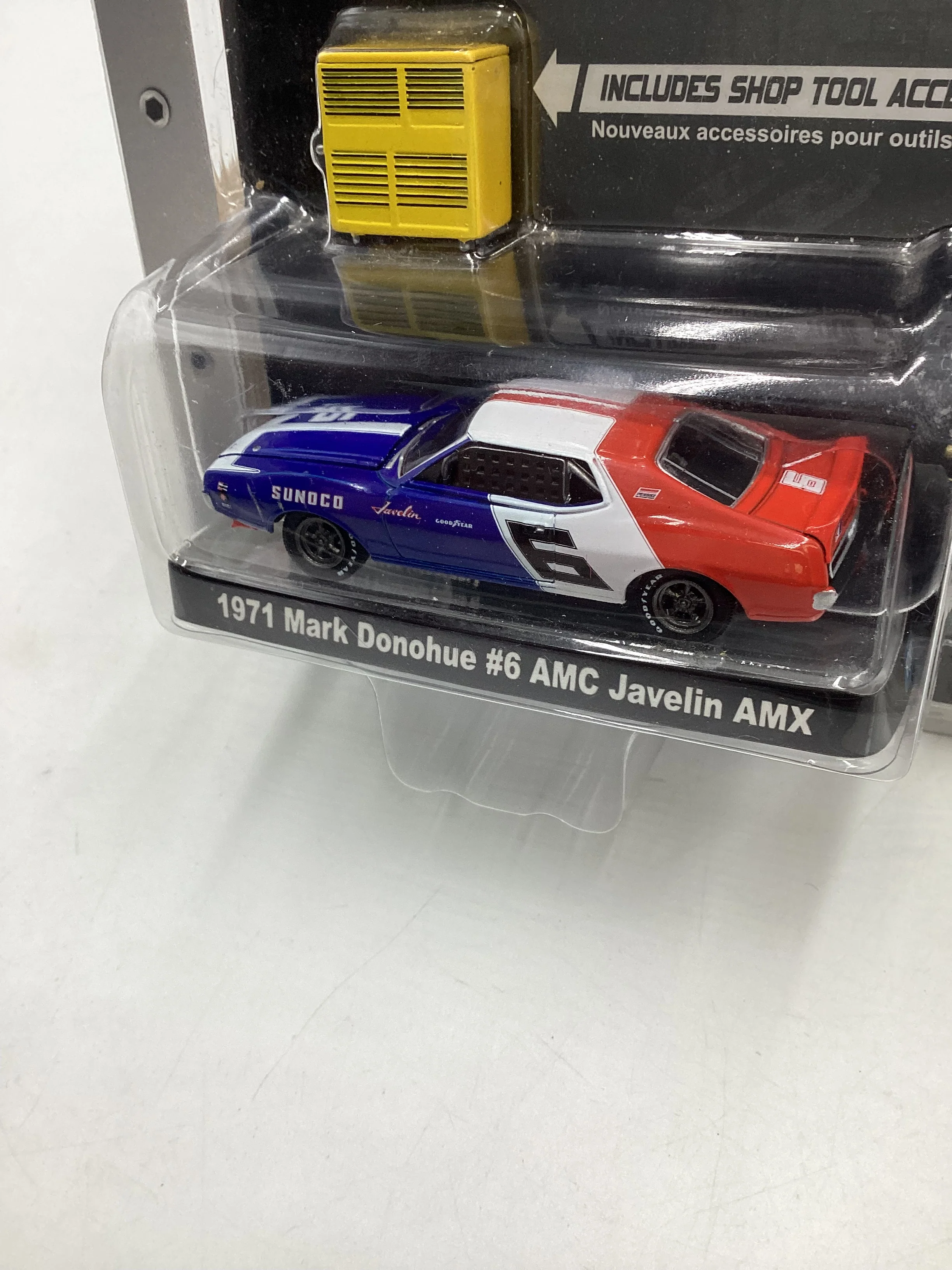 Greenlight GL Muscle Car Garage Hobby Collection Series 5 1971 Mark Donohue #6 AMC Javelin AMX - Image 4