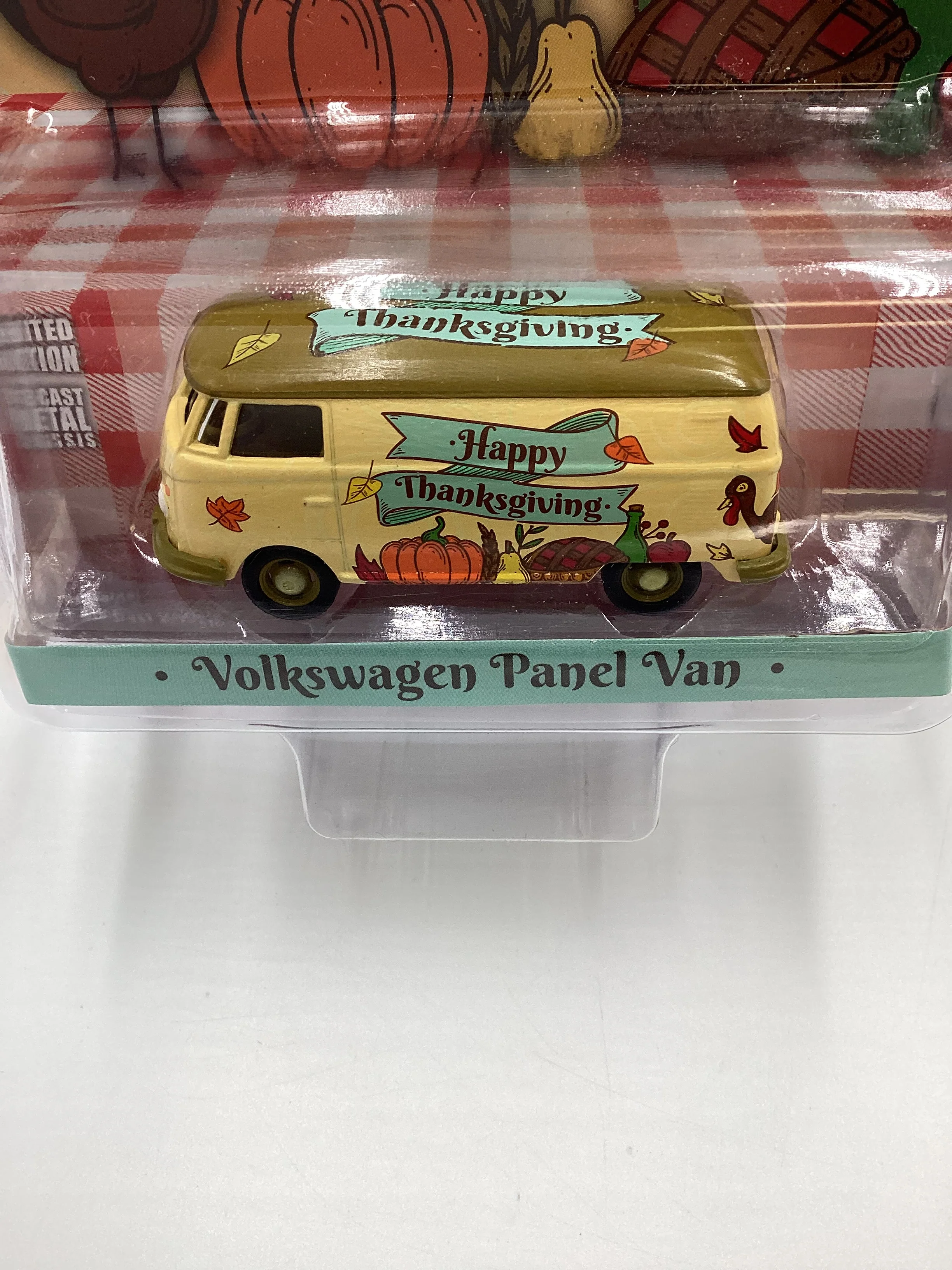 Greenlight Hobby Exclusive Happy Thanksgiving Volkswagen Panel Van 181G - Image 3