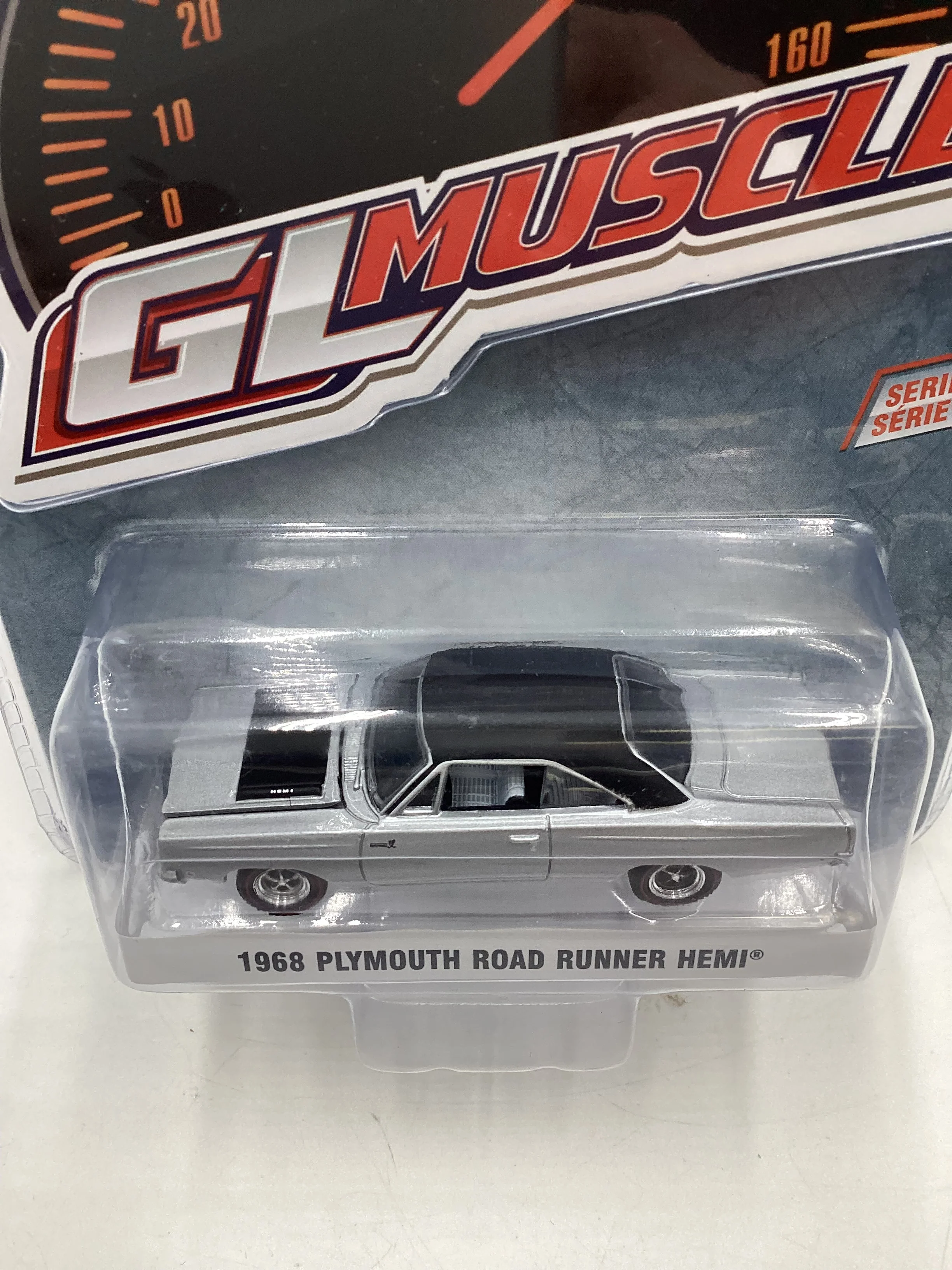 Greenlight GL Muscle Series Series 22 1968 Plymouth Road Runner Hemi Silver 178E - Image 6