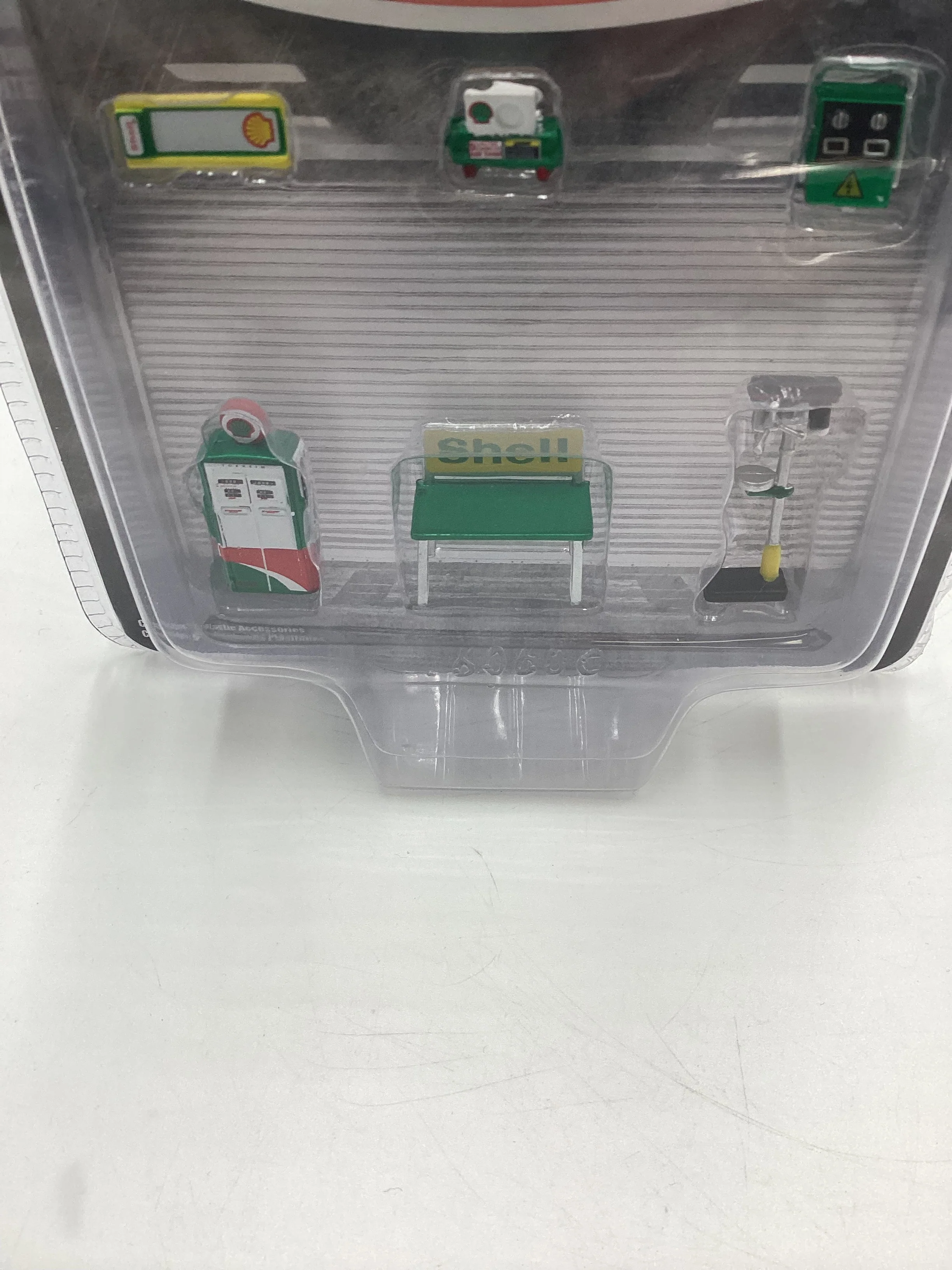 Greenlight Shop Tool Accessories Series 3 Shell Oil Shop Tool Accessories CHASE - Image 4