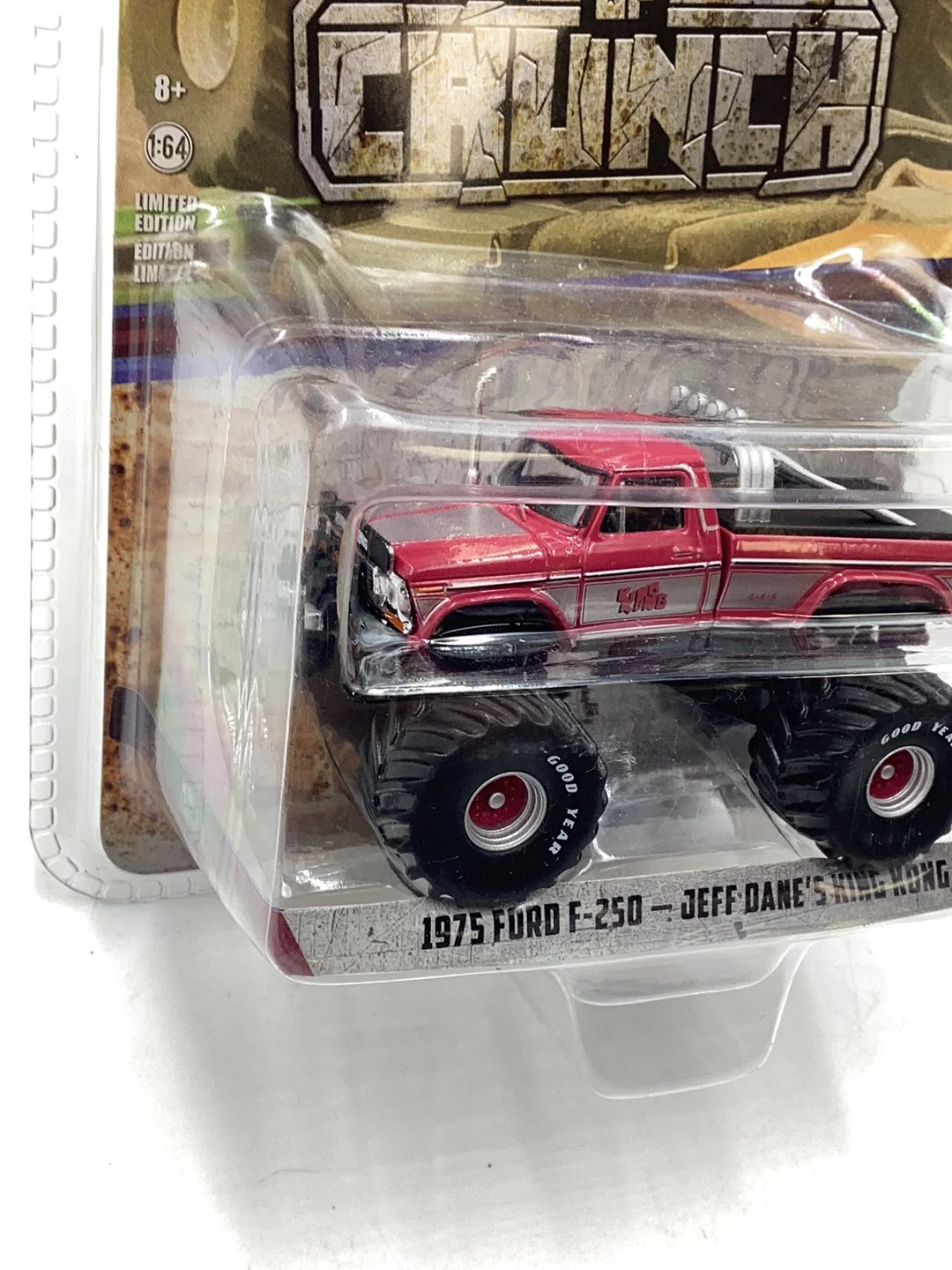 Greenlight Kings of crunch 1975 Ford F-250 Jeff Danes King Kong - Image 3