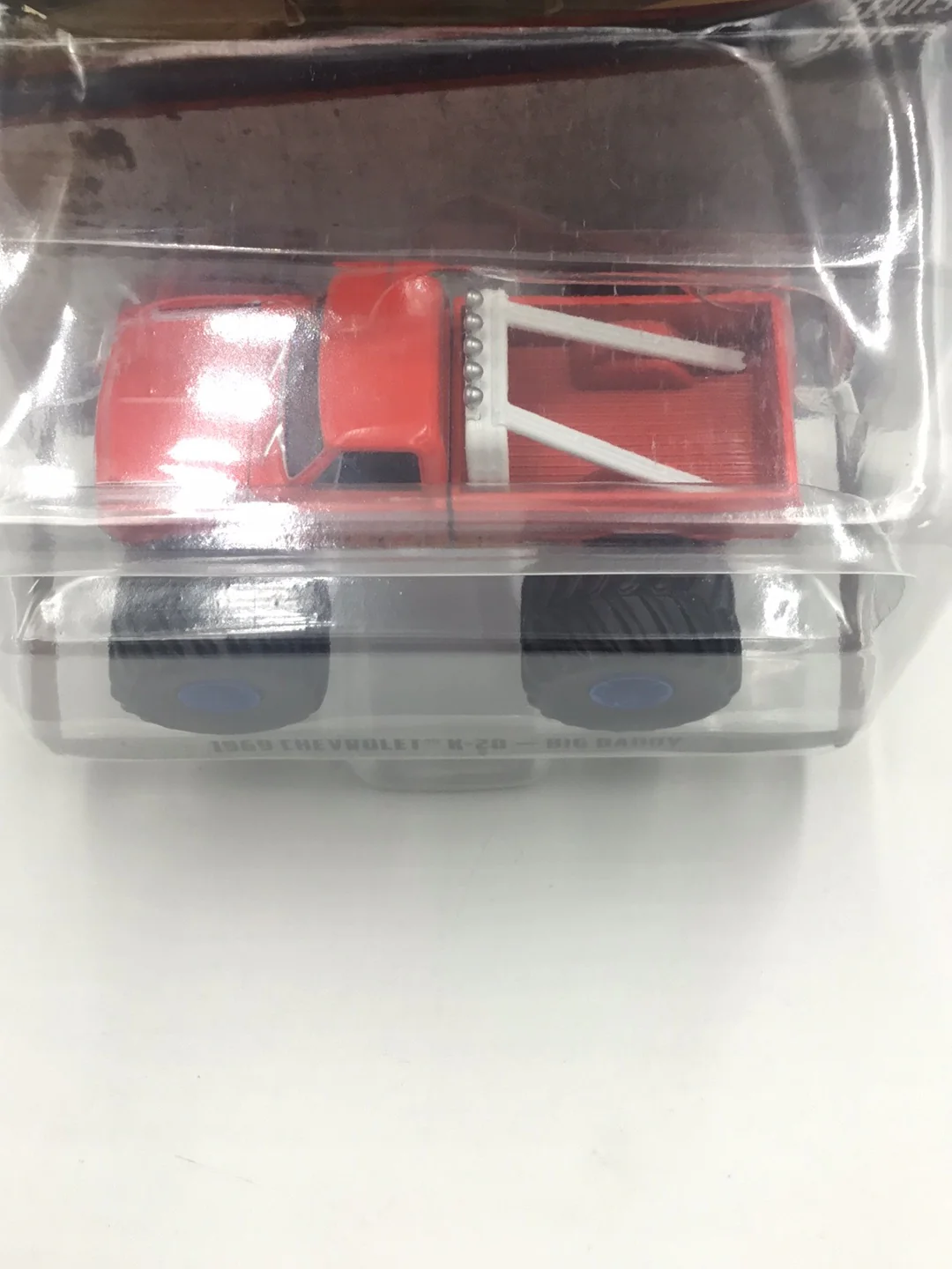 Greenlight Kings of crunch series 13 1969 Chevrolet K-20 Big Daddy Walmart chase - Image 3