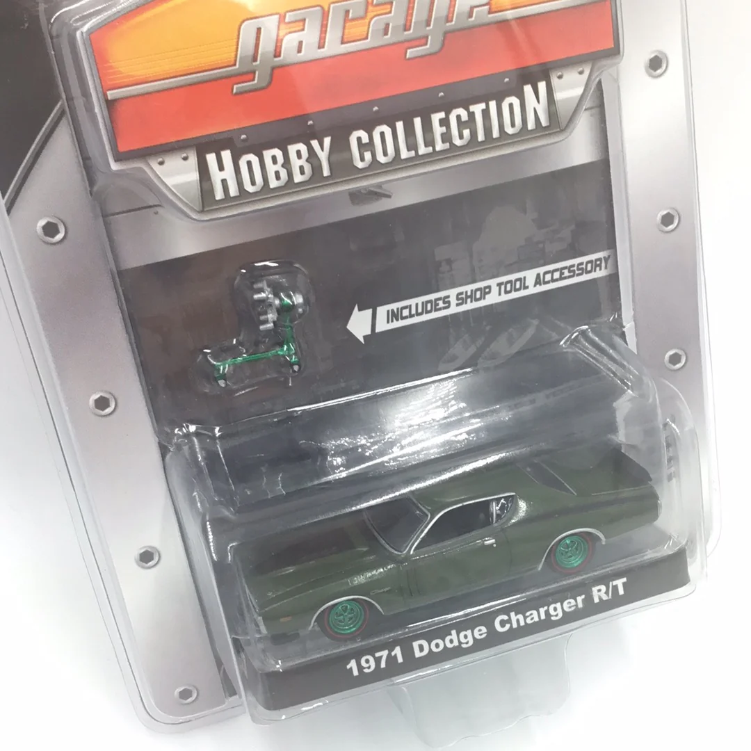 Greenlight Muscle Car Garage 1971 Dodge Charger R/T green machine CHASE - Image 4