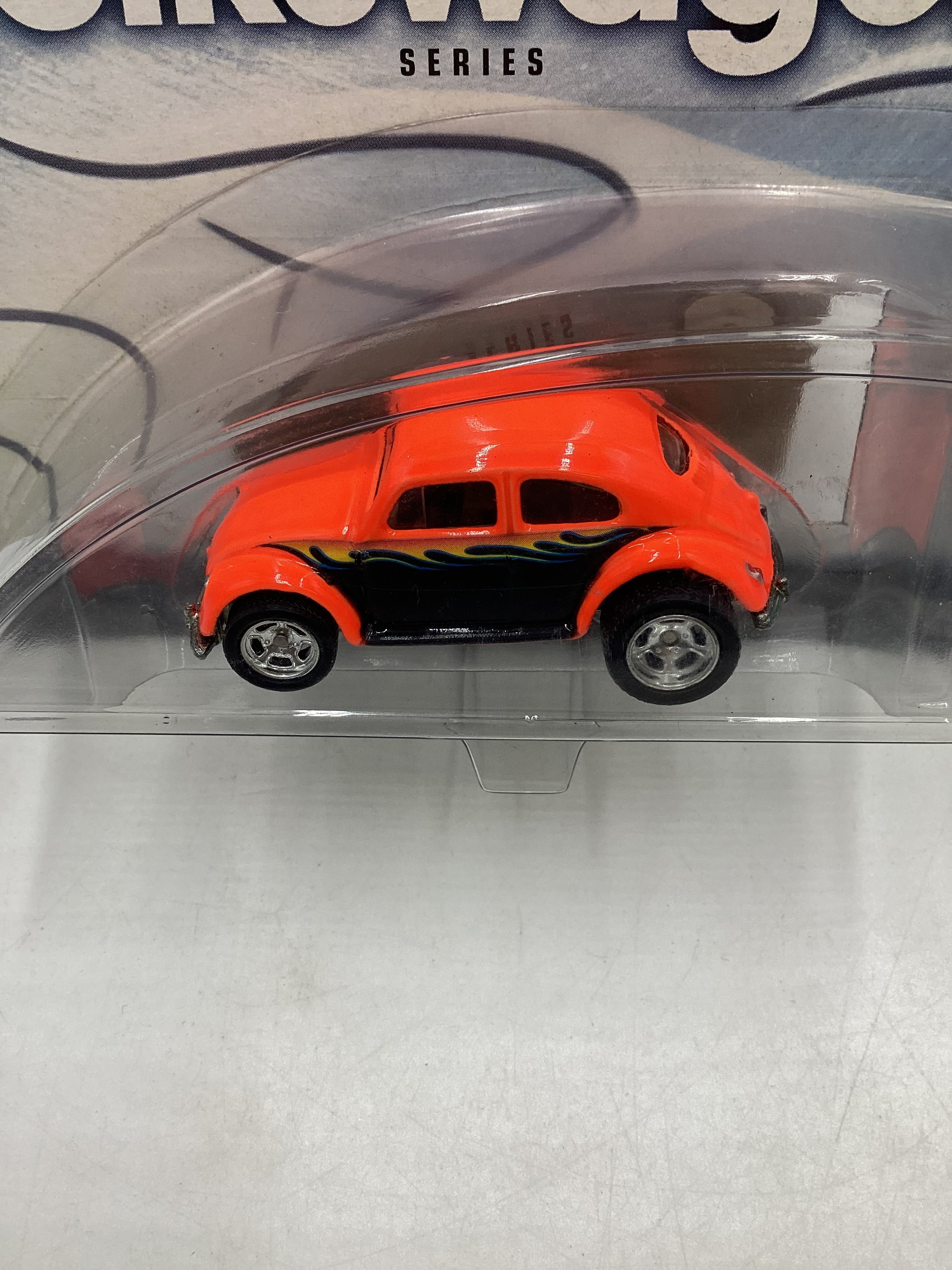 Hot Wheels 100% Volkswagen Series #3 VW Beetle Orange/Black - Image 3