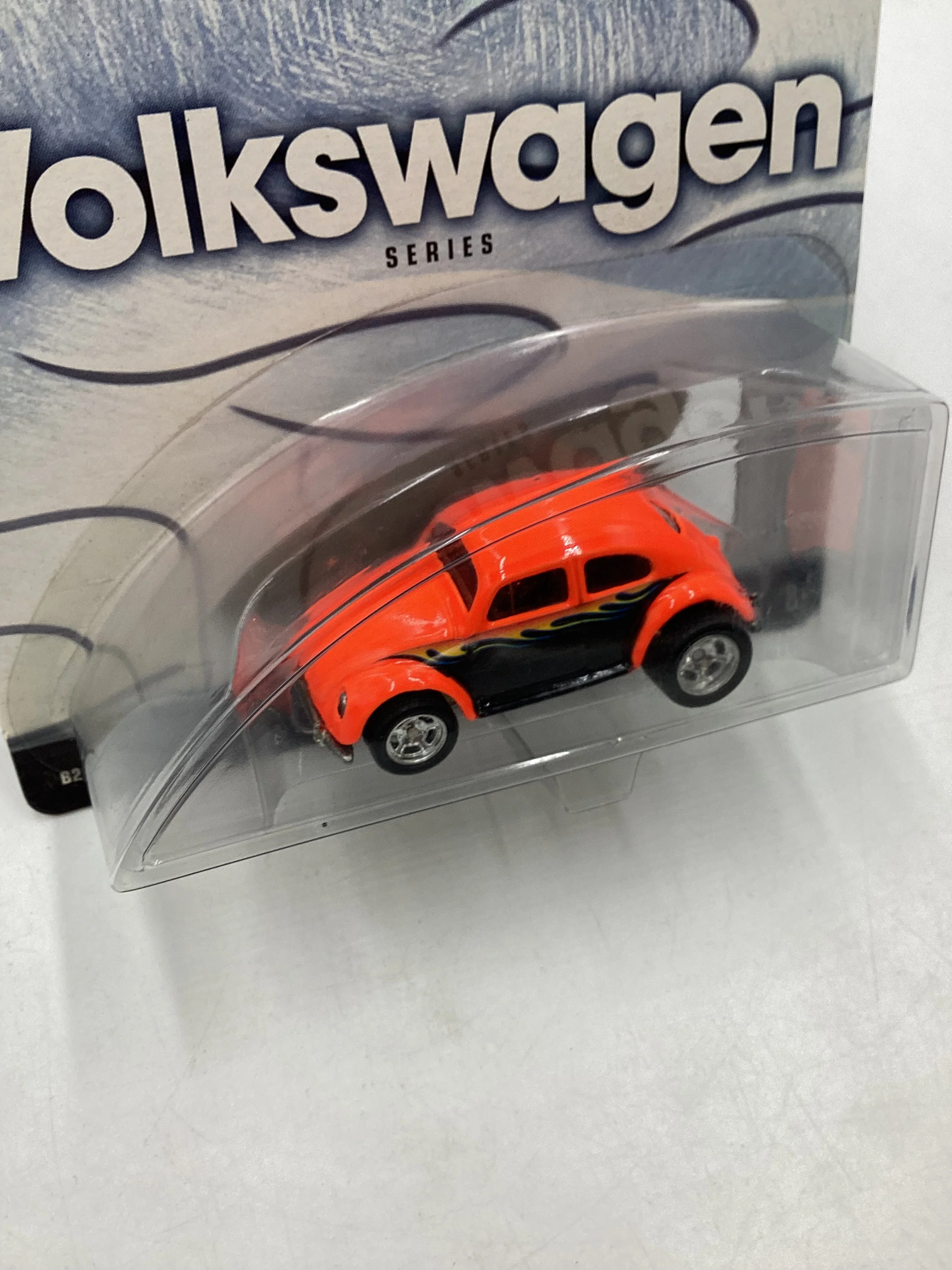 Hot Wheels 100% Volkswagen Series #3 VW Beetle Orange/Black - Image 5