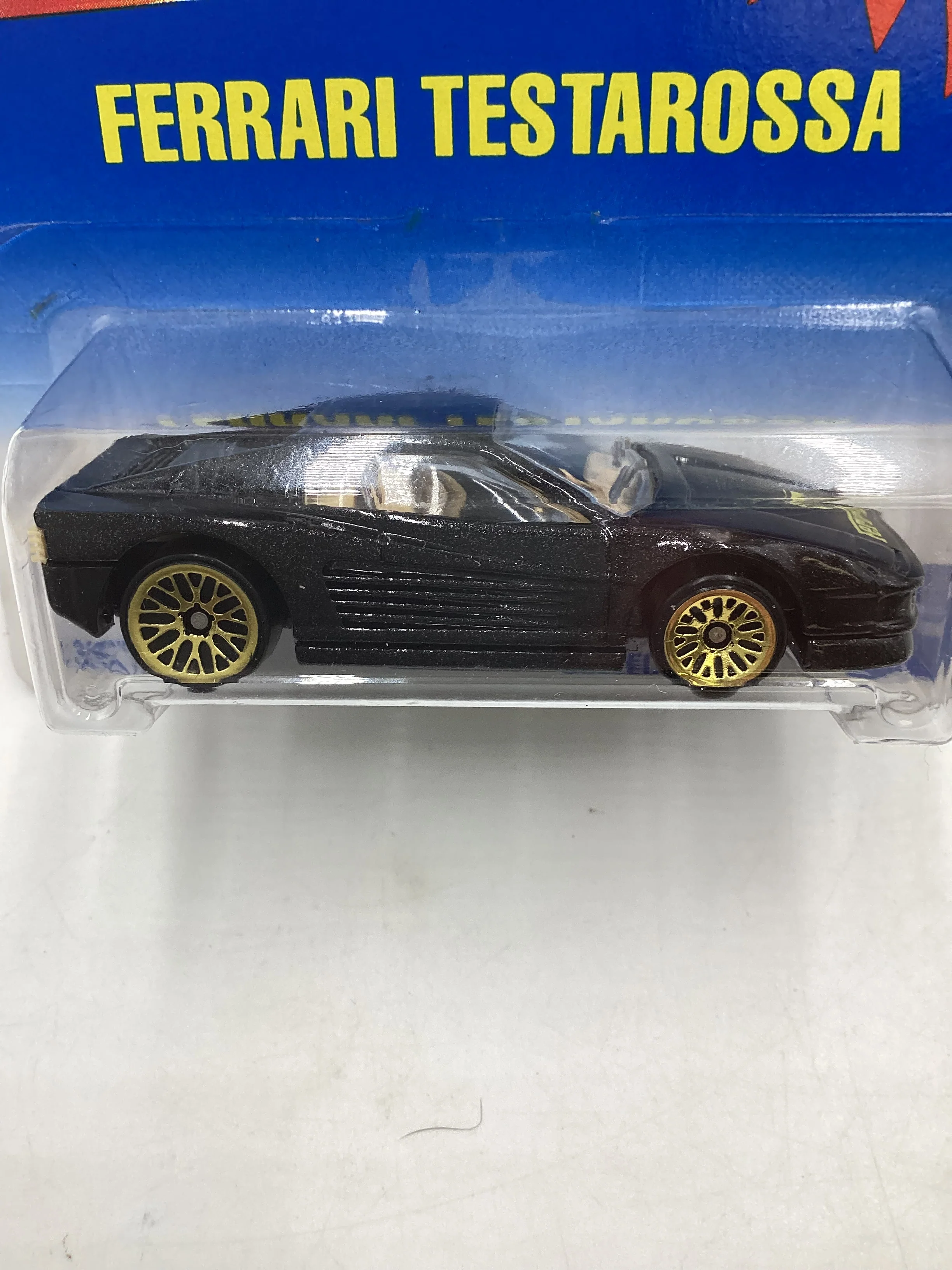 Hot Wheels 1992 Gold Metal Speed #35 Ferrari Testarossa Mesh Wheels - Image 3