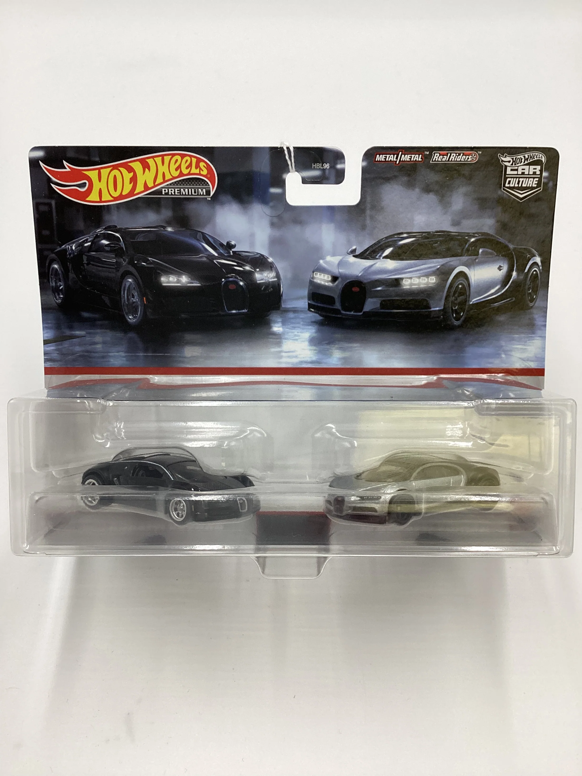 2024 Hot Wheels 2 pack Target Premium Bugatti Veyron / 16 Bugatti Chiron 281C - Image 2