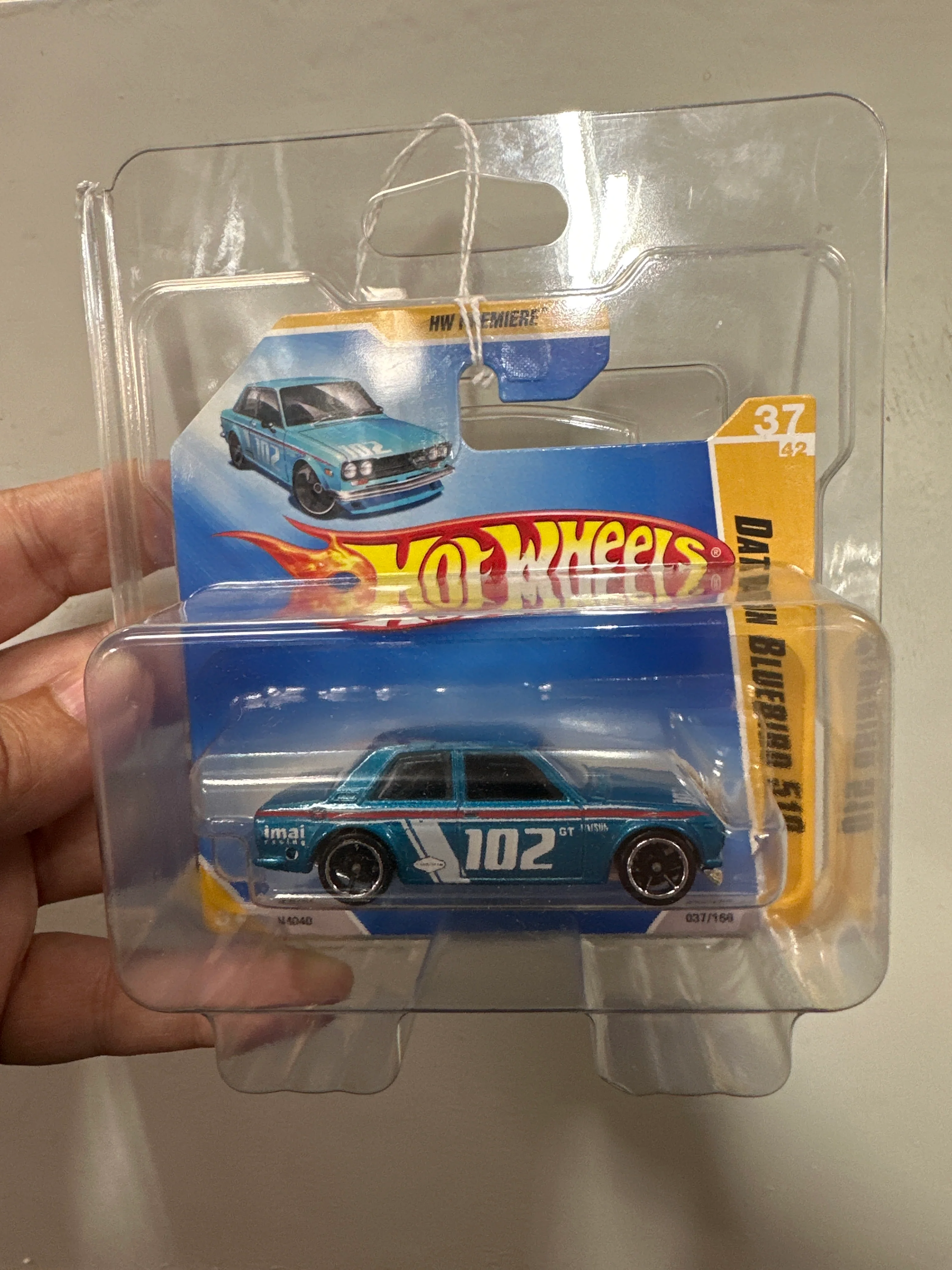 Hot Wheels 2009 037/190 Short card Blue Datsun Bluebird 510 W/Protector - Image 8