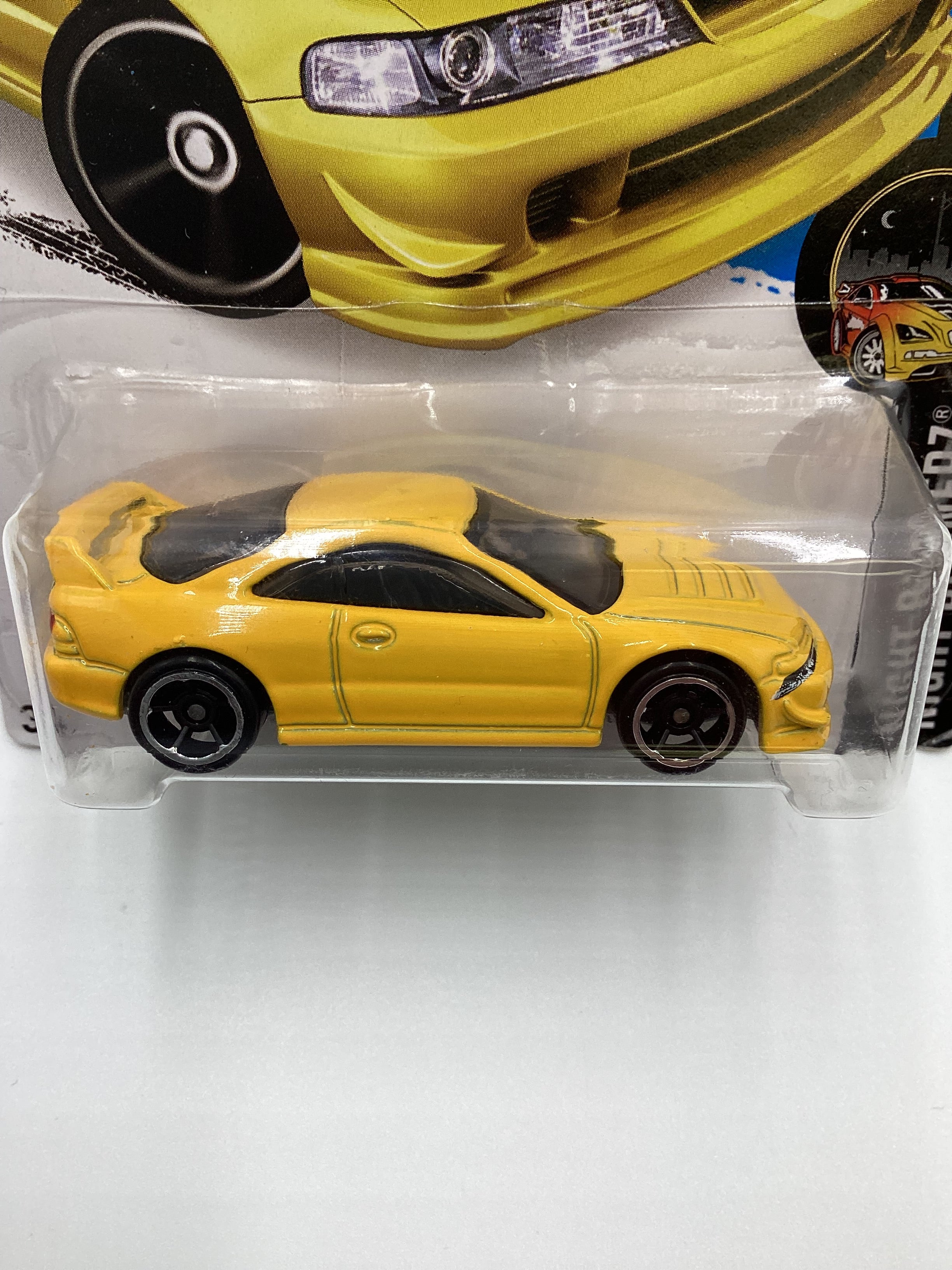 Hot Wheels 2016 #89 Custom 01 Acura Integra GSR Yellow 81D E - Image 3