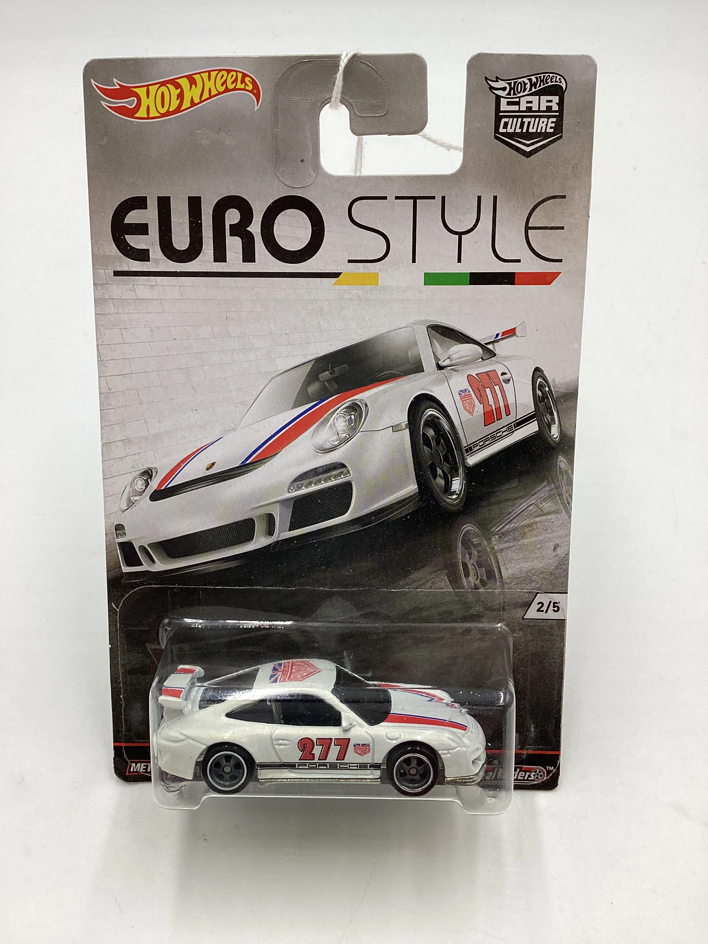 Hot wheels 2016 Euro Style #2 Porsche 911 GT3 RS w/protector - Image 2
