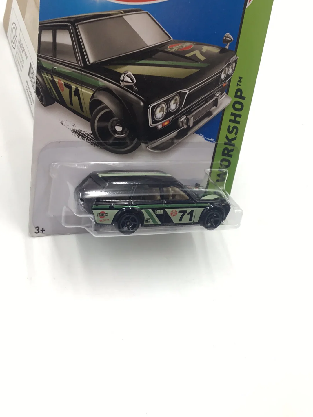 Hot Wheels 2017 71 Datsun Bluebird 510 wagon Kmart exclusive with protector - Image 3