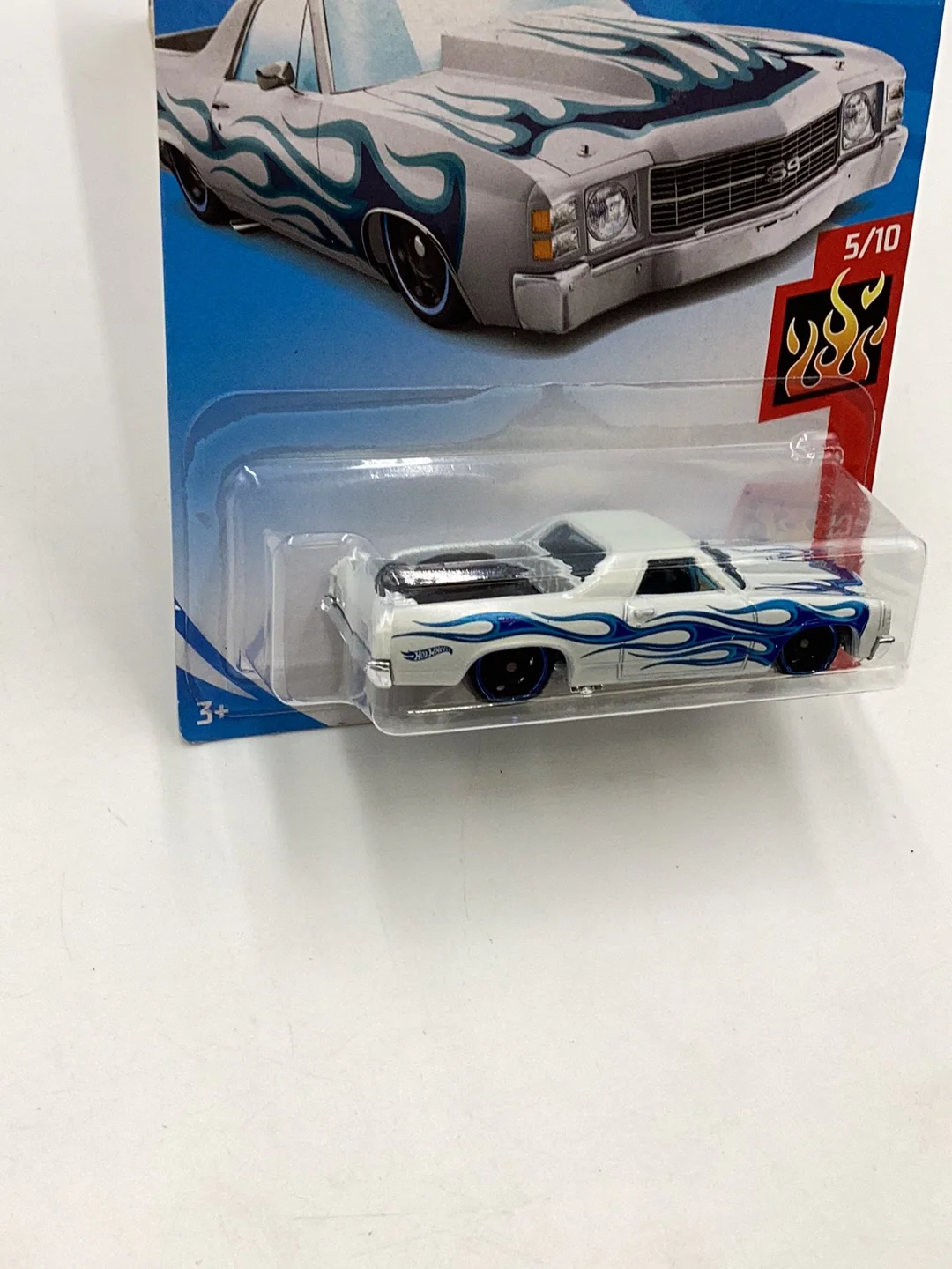 Hot Wheels 2019 #8 71 El Camino white Kroger Exclusive 235E - Image 4