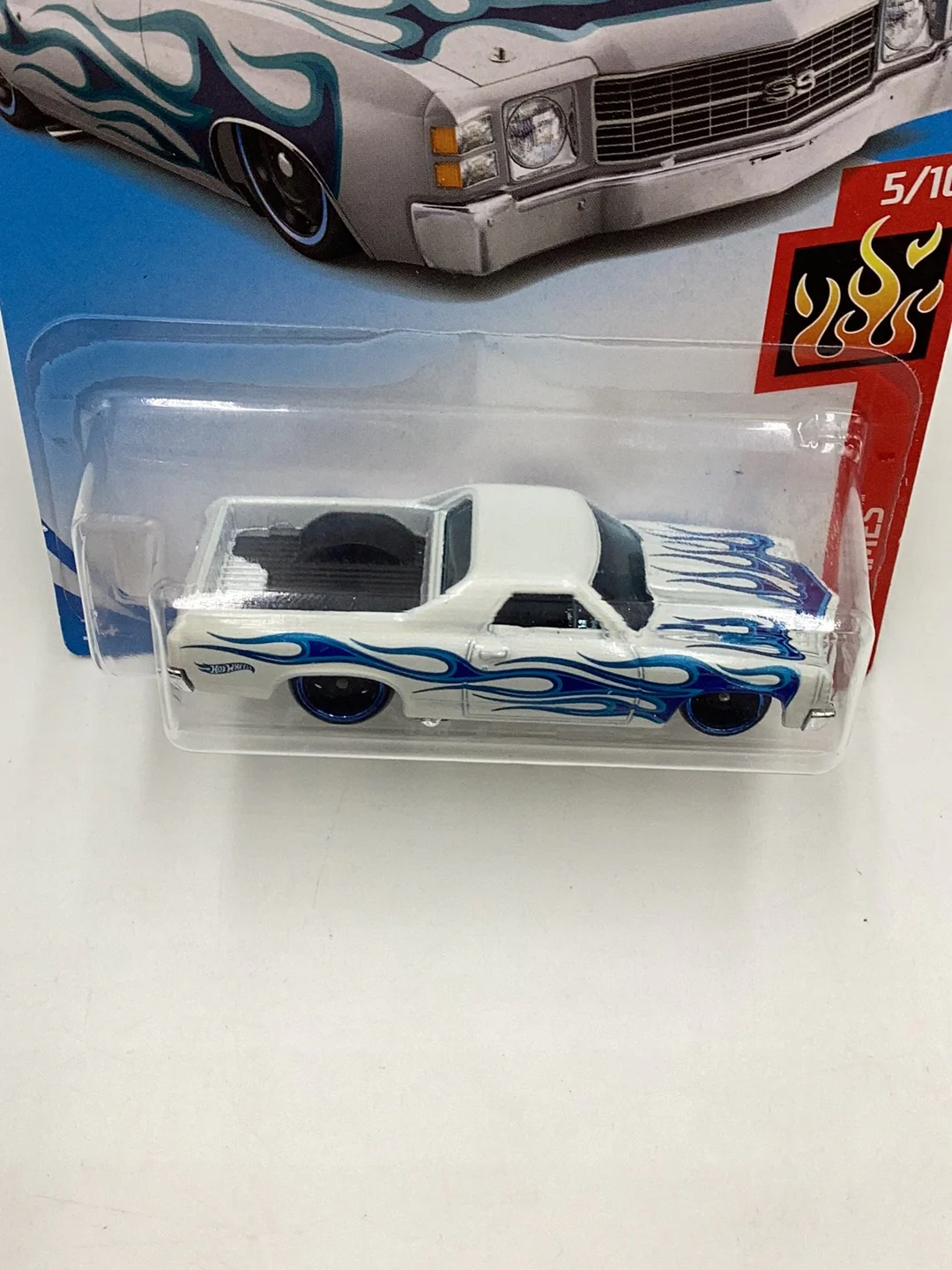 Hot Wheels 2019 #8 71 El Camino white Kroger Exclusive 235E - Image 6
