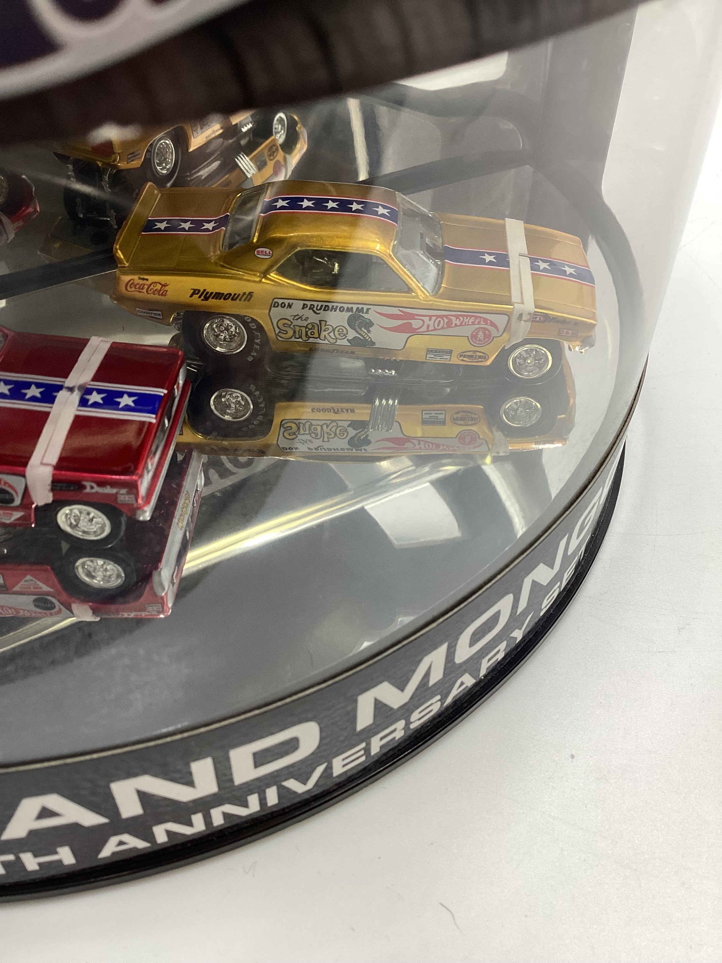Hot Wheels 35th Anniversary Set Snake and Mongoose - Image 4