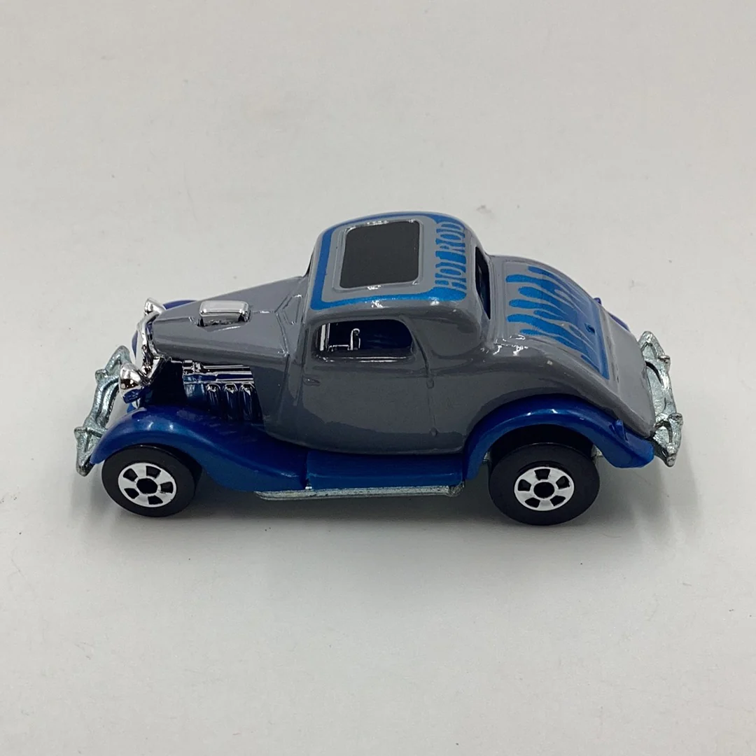 Hot Wheels 40th anniversary 3 Windowed 34 loose vehicle - Image 2