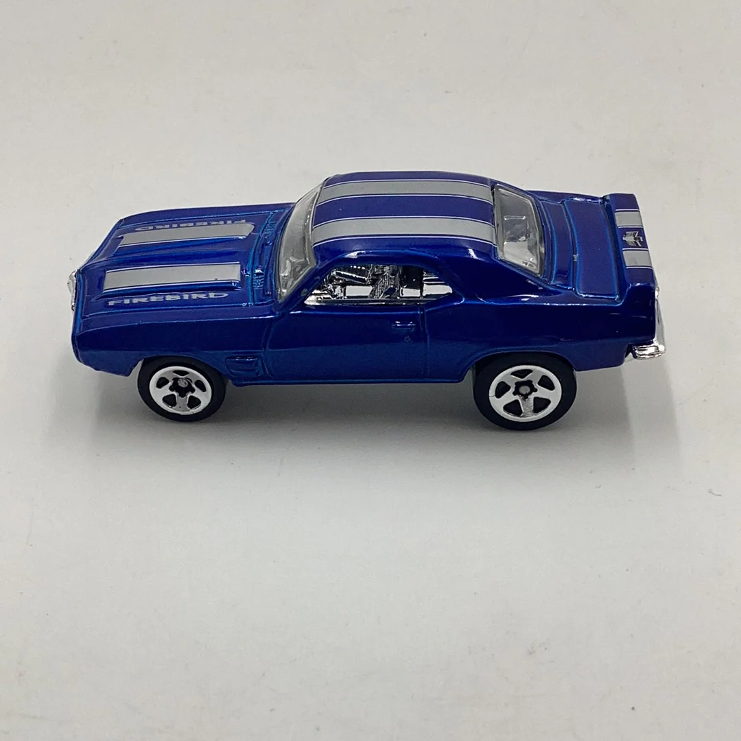 Hot Wheels 40th anniversary 69 Pontiac Firebird T/A loose vehicle - Image 2