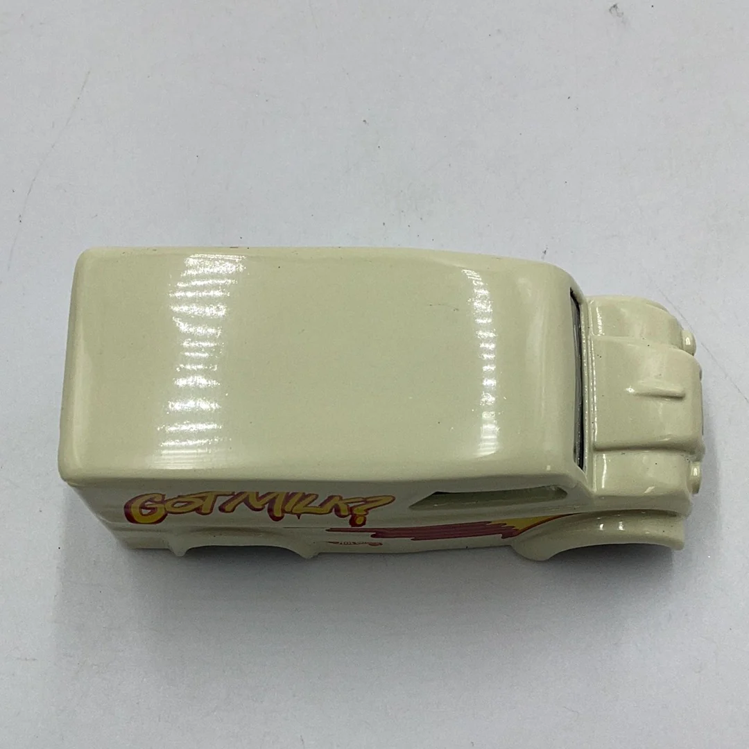 Hot Wheels 40th anniversary Dairy Delivery loose vehicle - Image 4