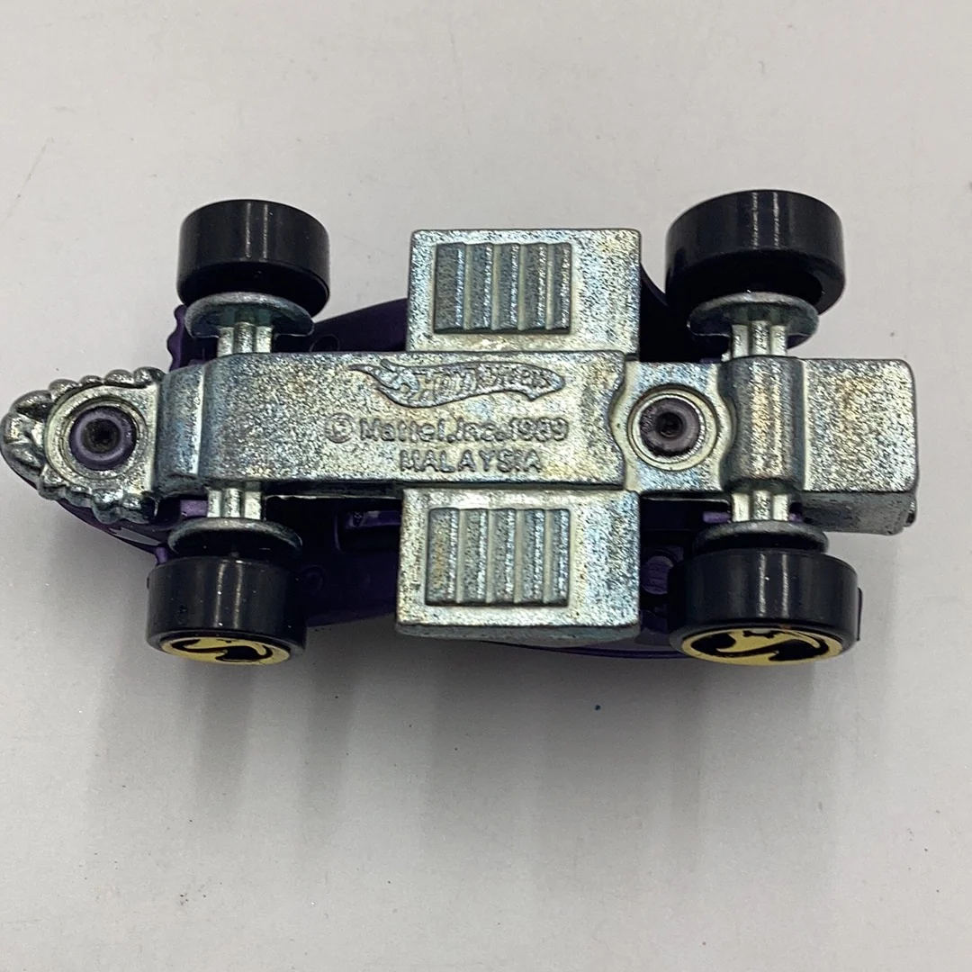 Hot Wheels 40th anniversary Vampyra loose vehicle - Image 7