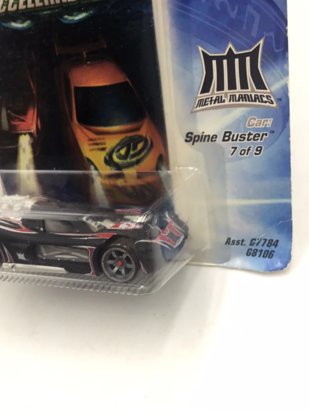 Hot wheels Acceleracers Metal Maniacs Spine Buster 7 of 9 CM6 Wheels Grey variant (Bad card) - Image 4