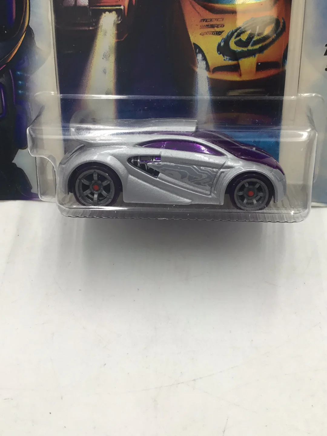 Hot wheels Acceleracers Silencerz Technetium 9 of 9 International card (Bad Card) - Image 2