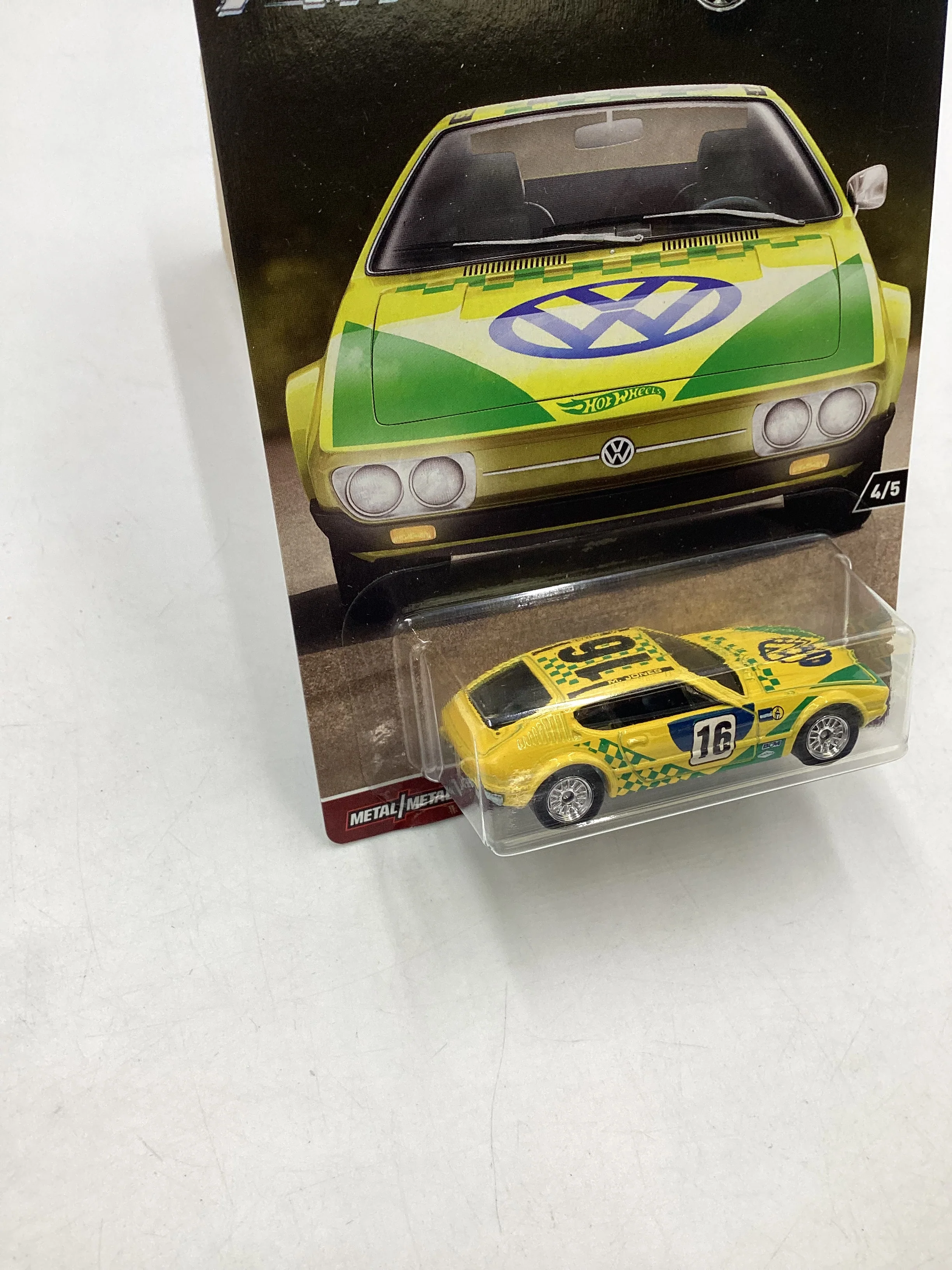 Hot Wheels Air Cooled Volkswagen SP2 4/5 245E - Image 6