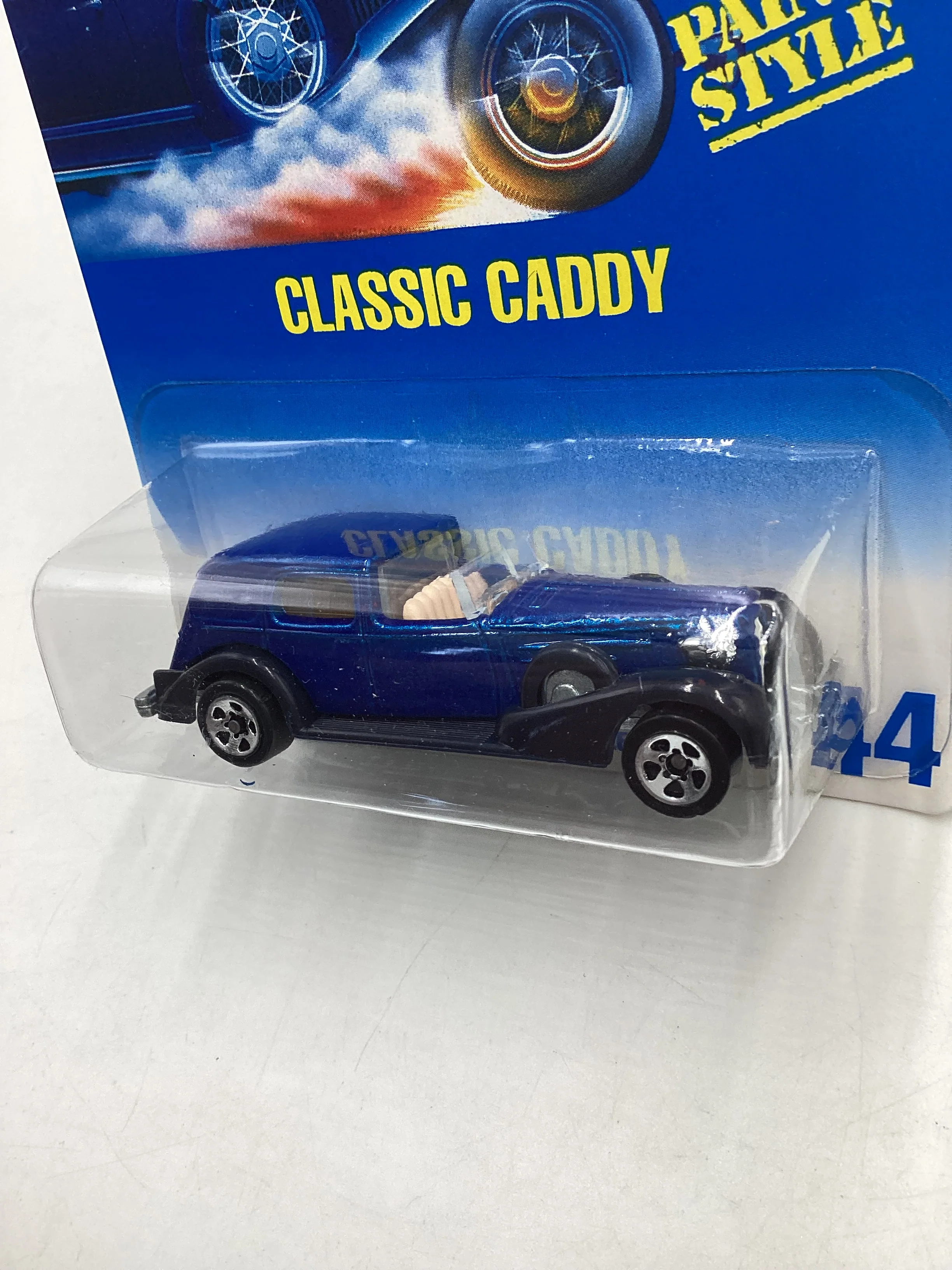 Hot Wheels Blue Card Collector No. 44 Classic Caddy Blue 5SP Wheels 238H - Image 4