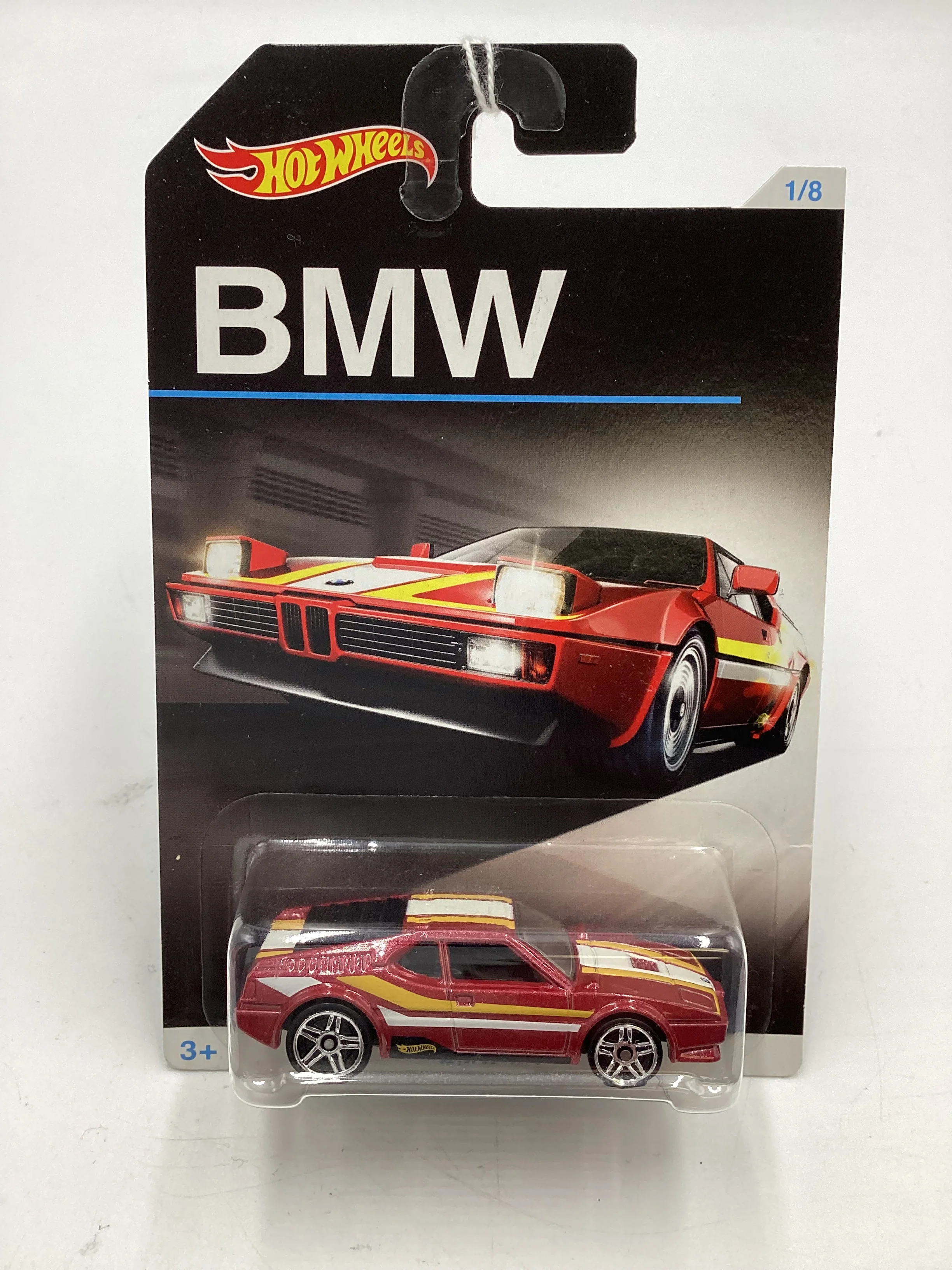 Hot Wheels BMW Series #1 BMW M1 Red Walmart Exclusive 152D - Image 2