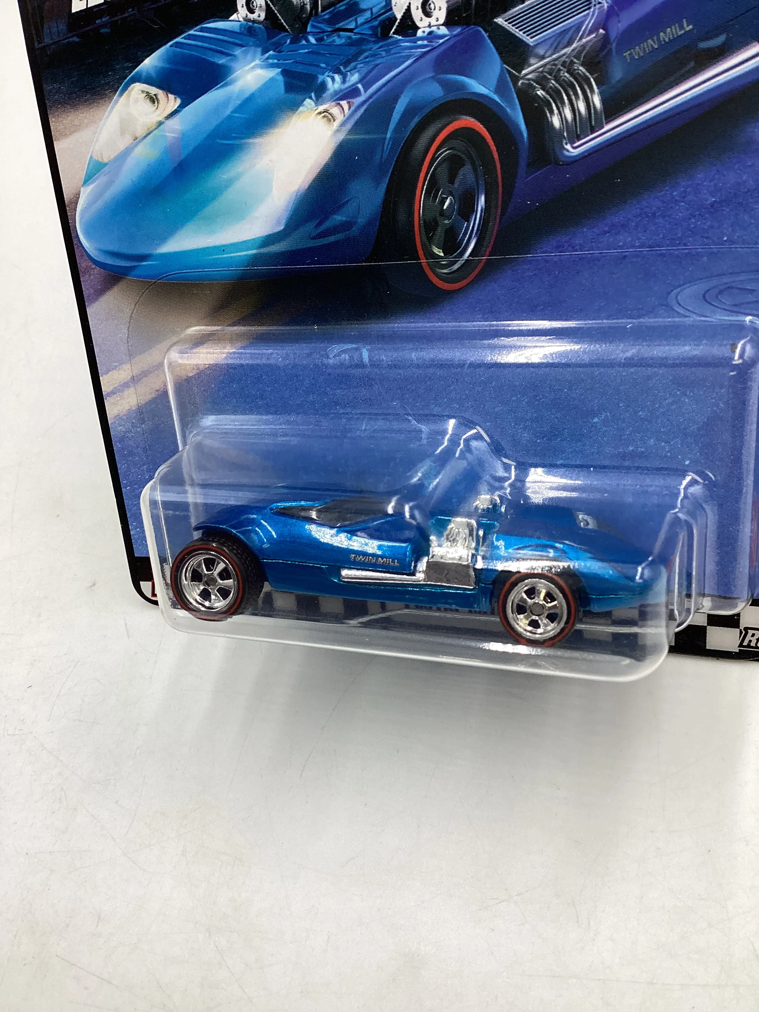 Hot Wheels Boulevard #16 Twin Mill 260E - Image 3