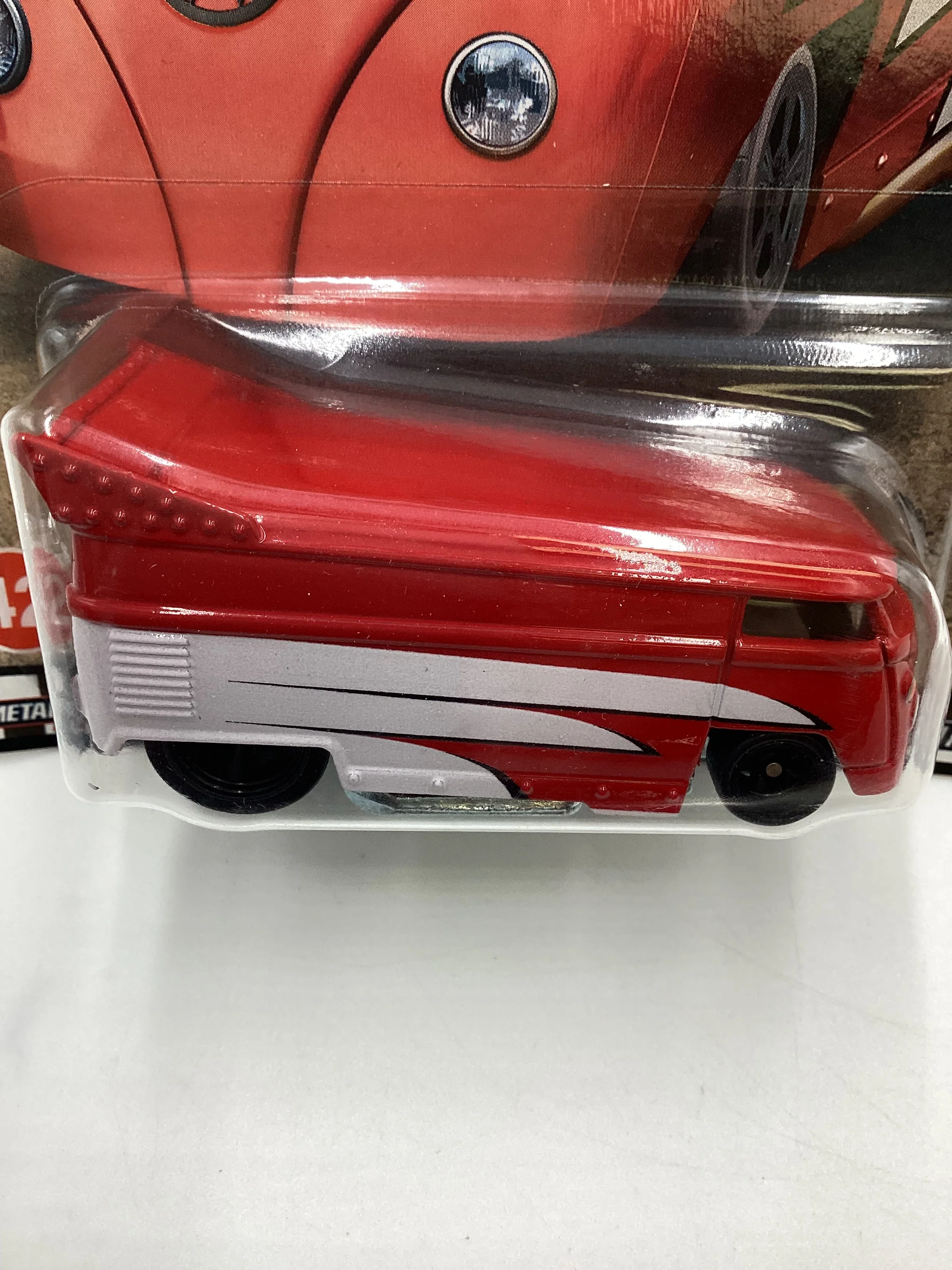 Hot Wheels Boulevard #42 Volkswagen Drag Bus Red/White 265D - Image 3