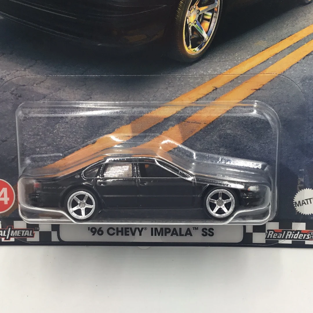 Hot Wheels Boulevard #74 96 Chevy Impala 261B - Image 2