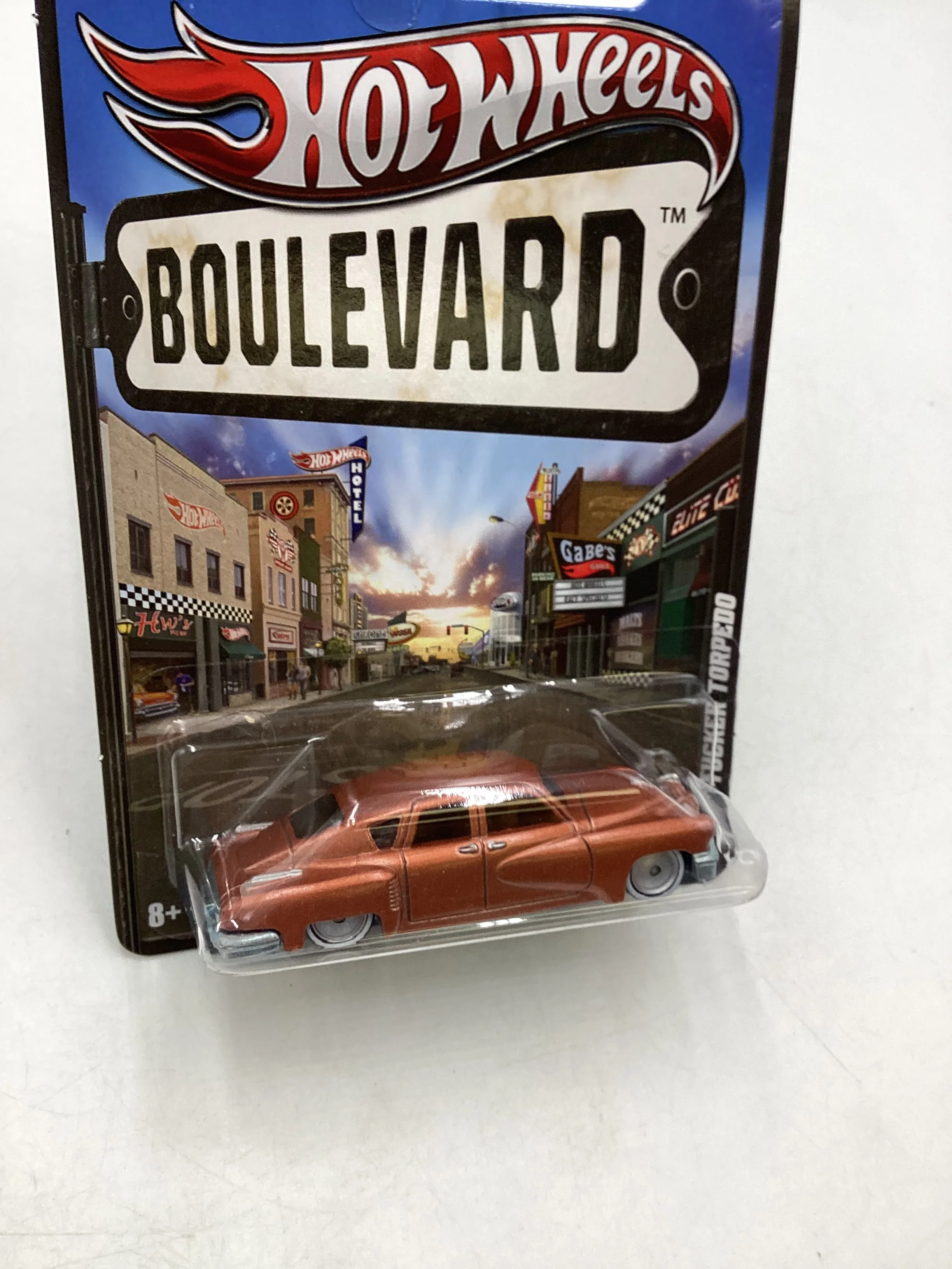 Hot Wheels Boulevard Ahead of its Time Tucker Torpedo 243A - Image 5